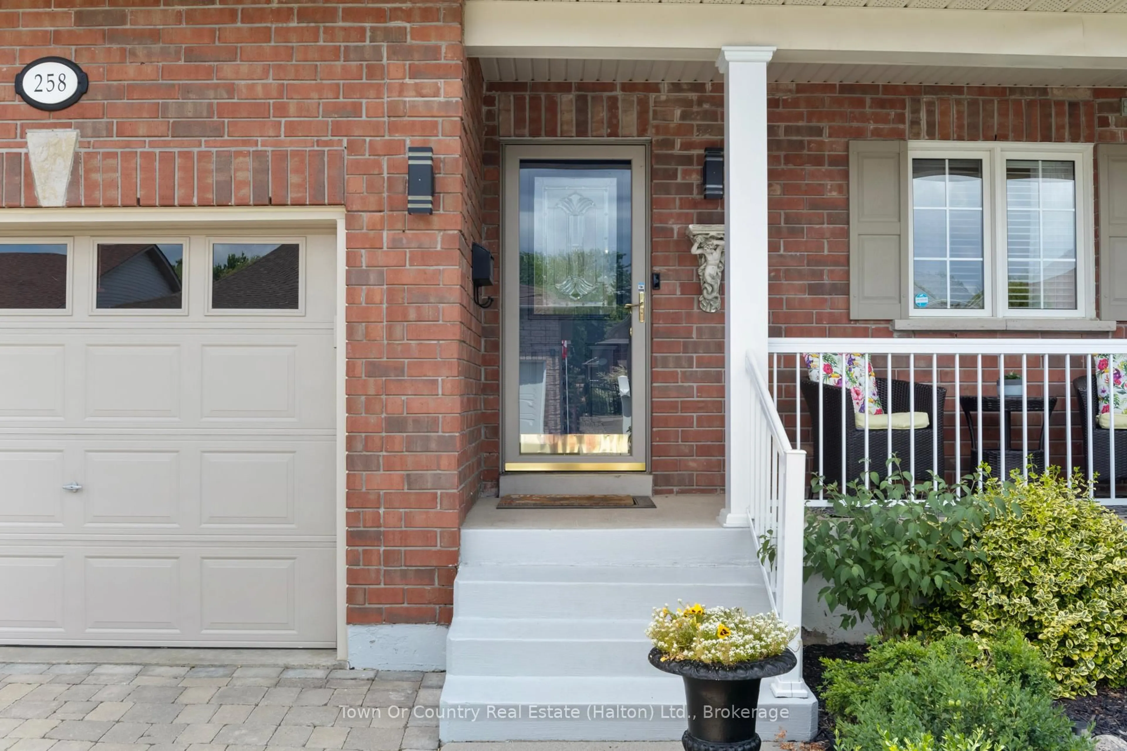 Unknown for 258 Malick St, Milton Ontario L9T 5X1