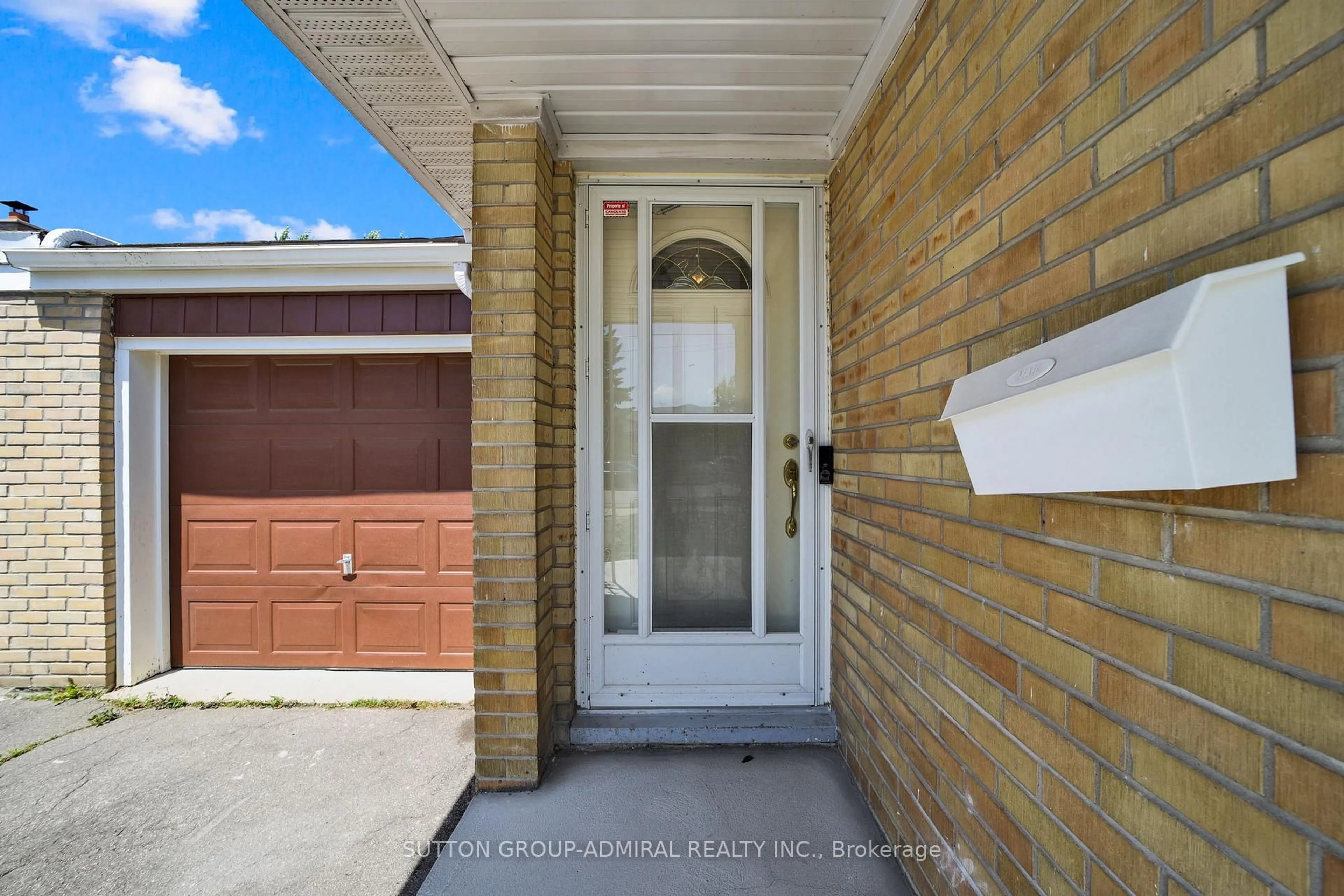 Unknown for 38 Frankton Cres, Toronto Ontario M3J 1C1