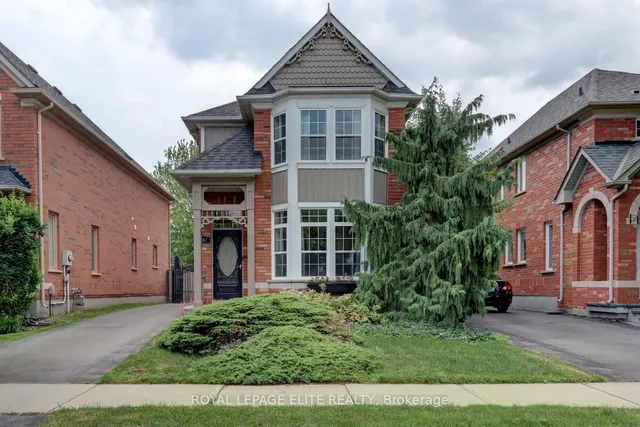 Additional image 2 of 2567 Capilano Cres