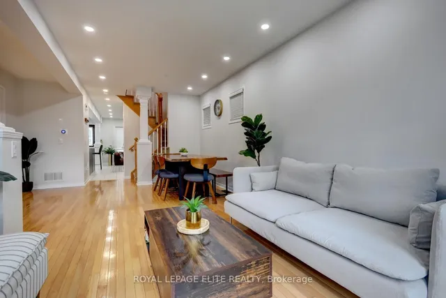 Additional image 9 of 2567 Capilano Cres