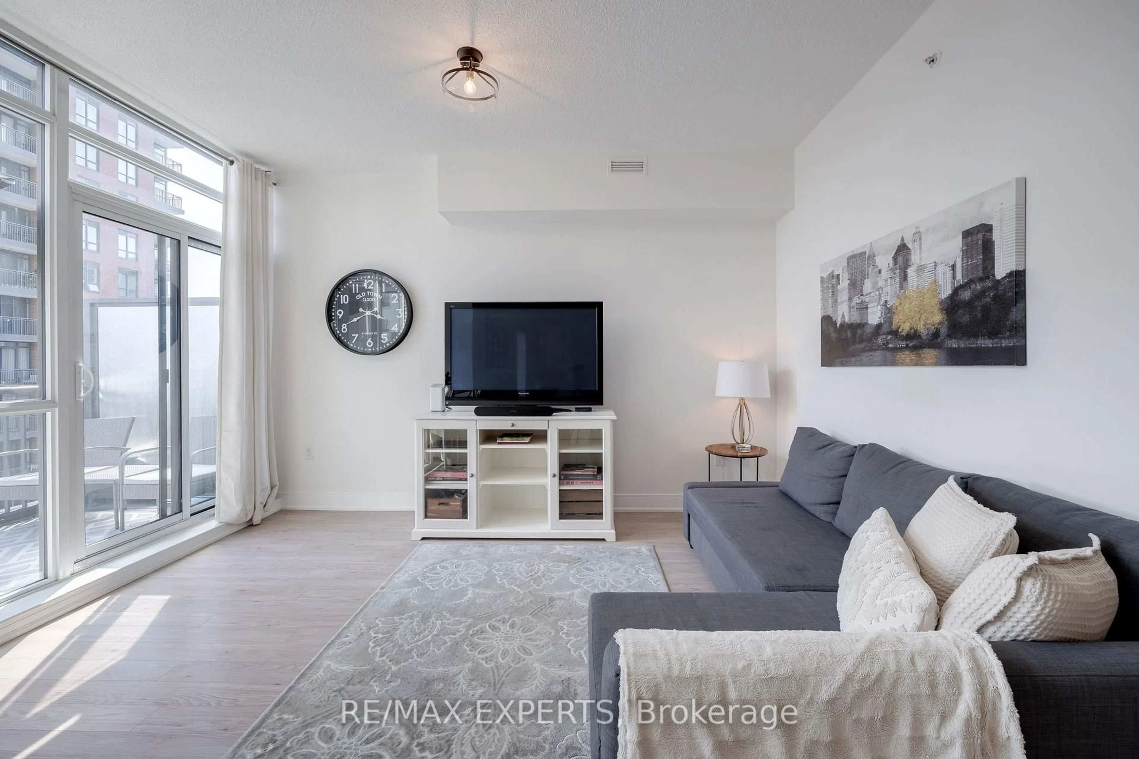 Living room with furniture, unknown for 36 Via Bagnato #824, Toronto Ontario M6A 0B7