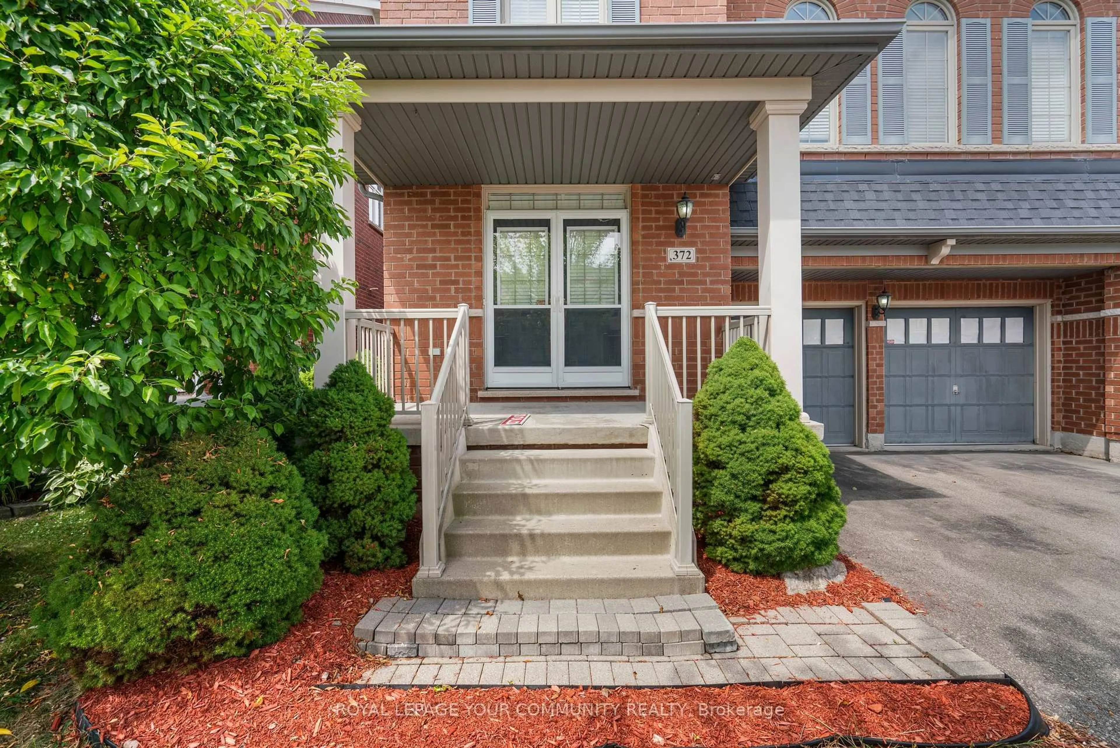 Unknown for 372 Scott Blvd, Milton Ontario L9T 0T2