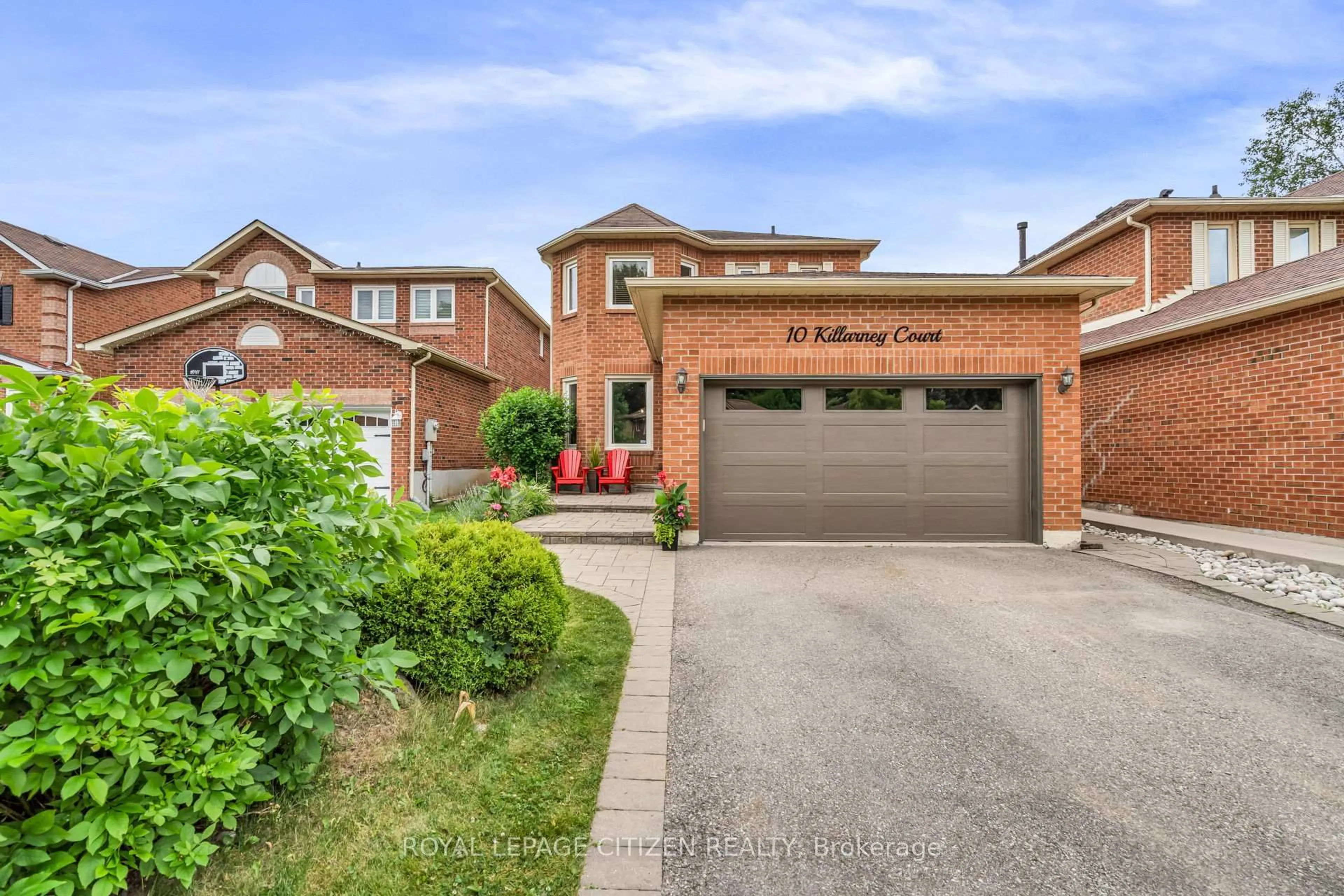 Home with brick exterior material, street for 10 Killarney Crt, Brampton Ontario L6Z 3B7