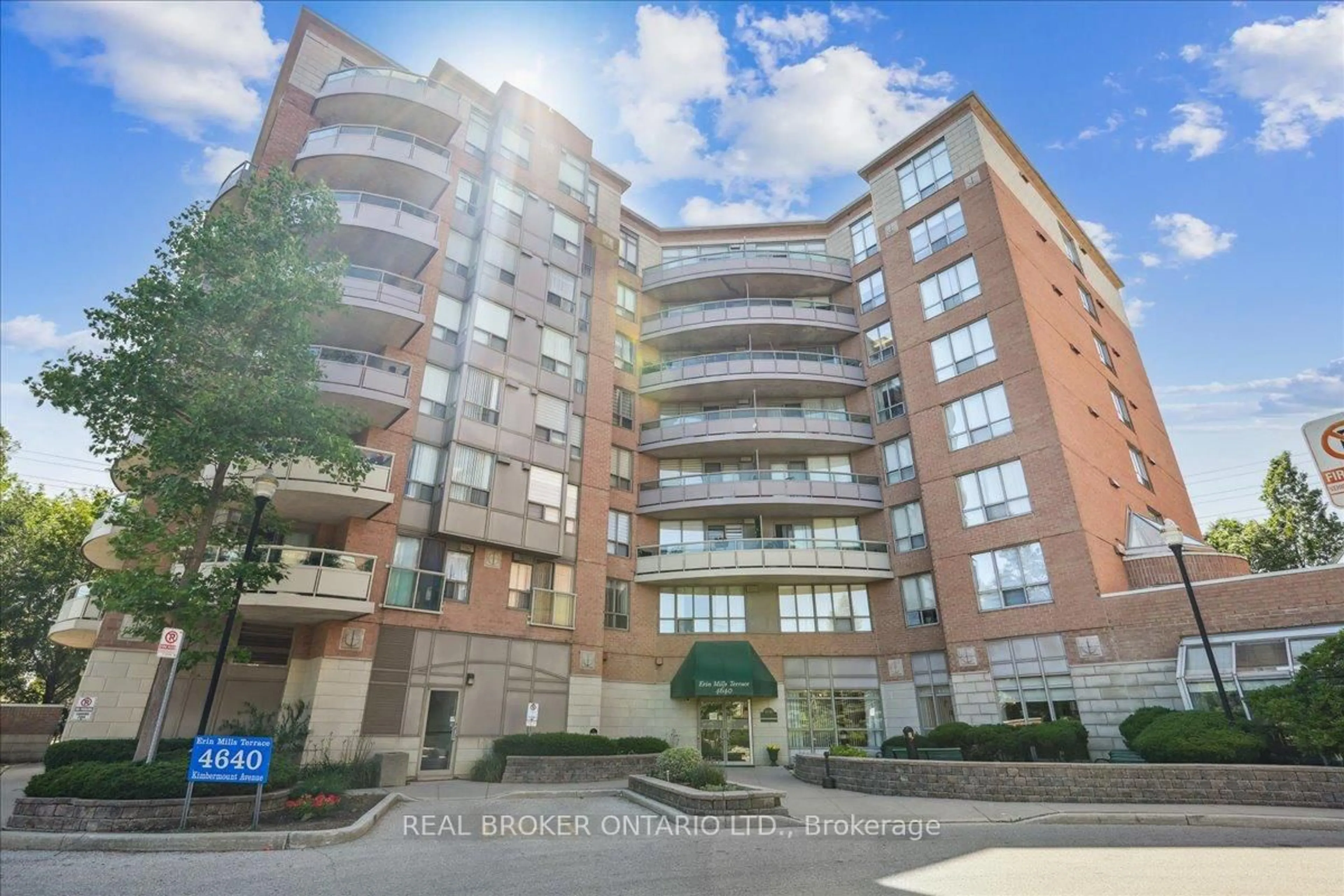 A pic from outside/outdoor area/front of a property/back of a property/a pic from drone, building for 4640 Kimbermount Ave #505, Mississauga Ontario L5M 5W6