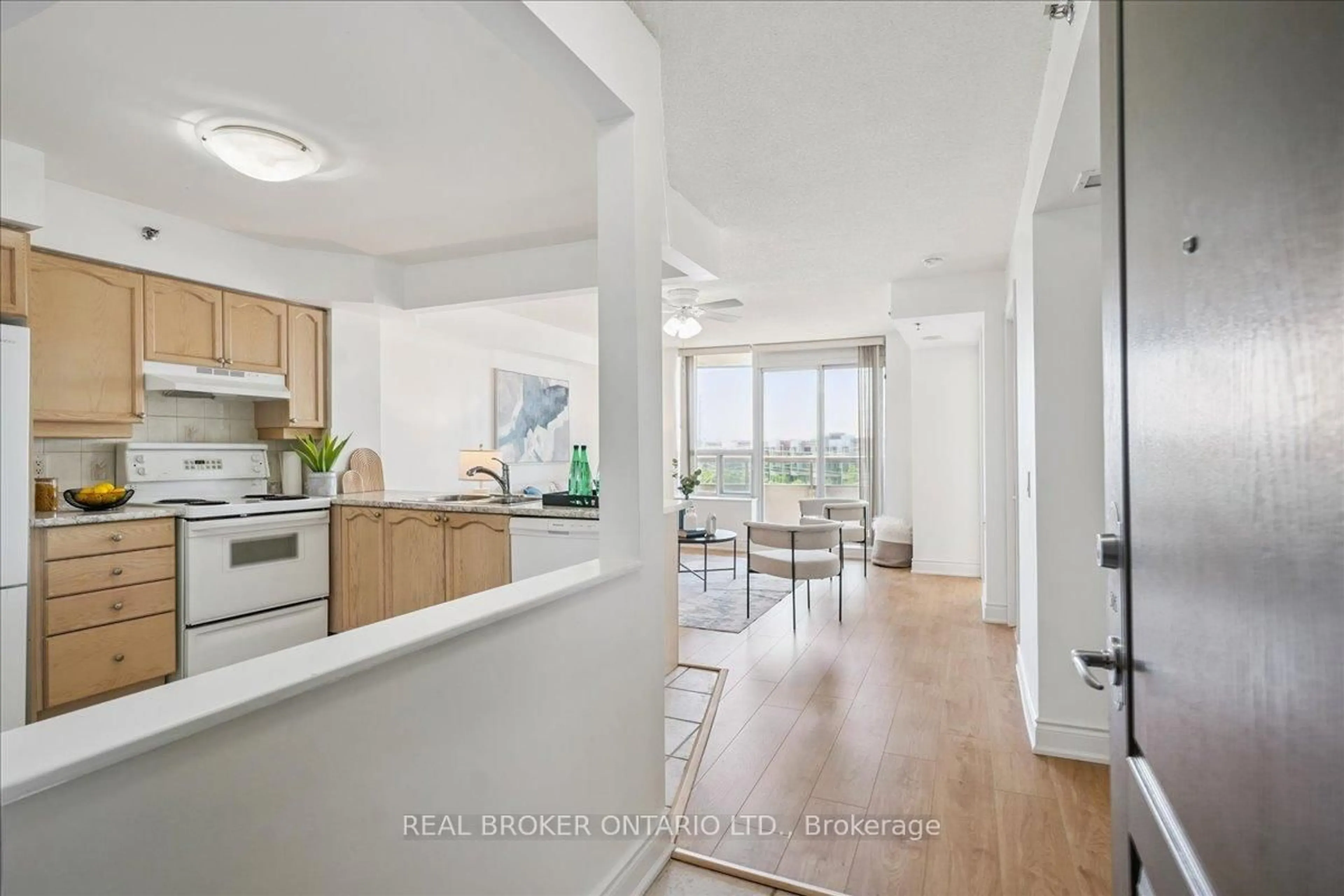 Open concept kitchen, unknown for 4640 Kimbermount Ave #505, Mississauga Ontario L5M 5W6