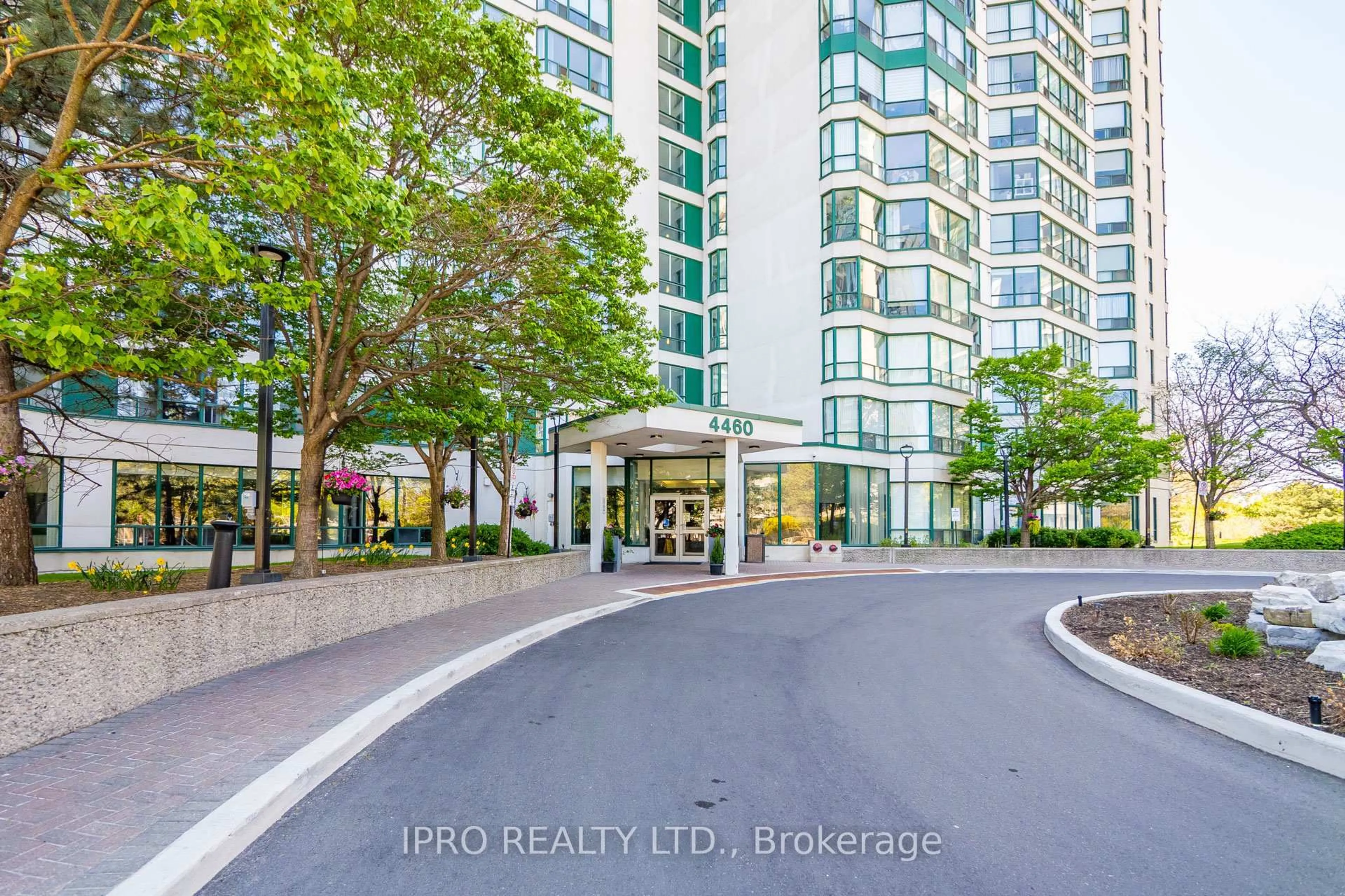 Unknown for 4460 Tucana Crt #2106, Mississauga Ontario L5R 3K9
