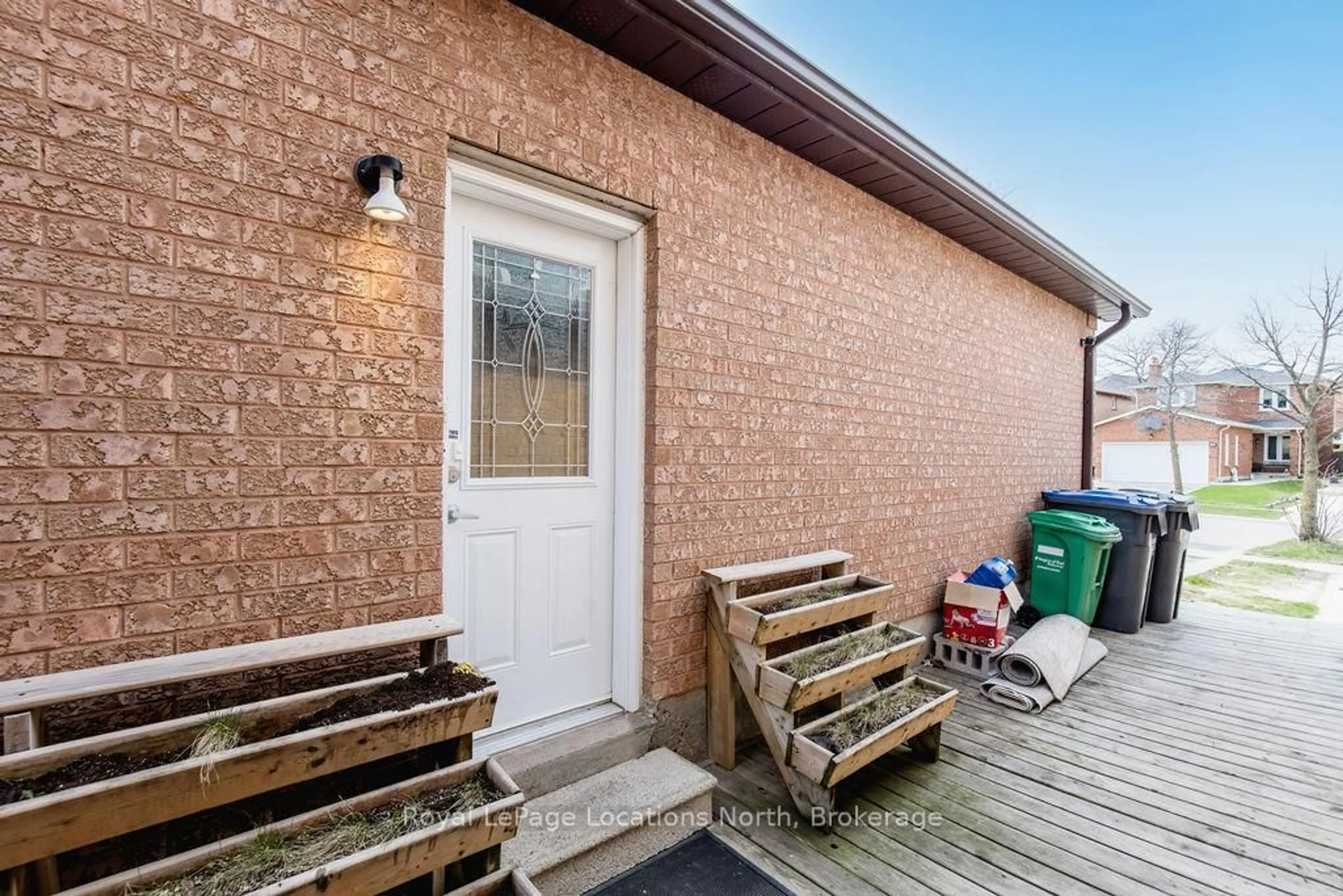 Unknown for 120 Candy Cres, Brampton Ontario L6X 3T5