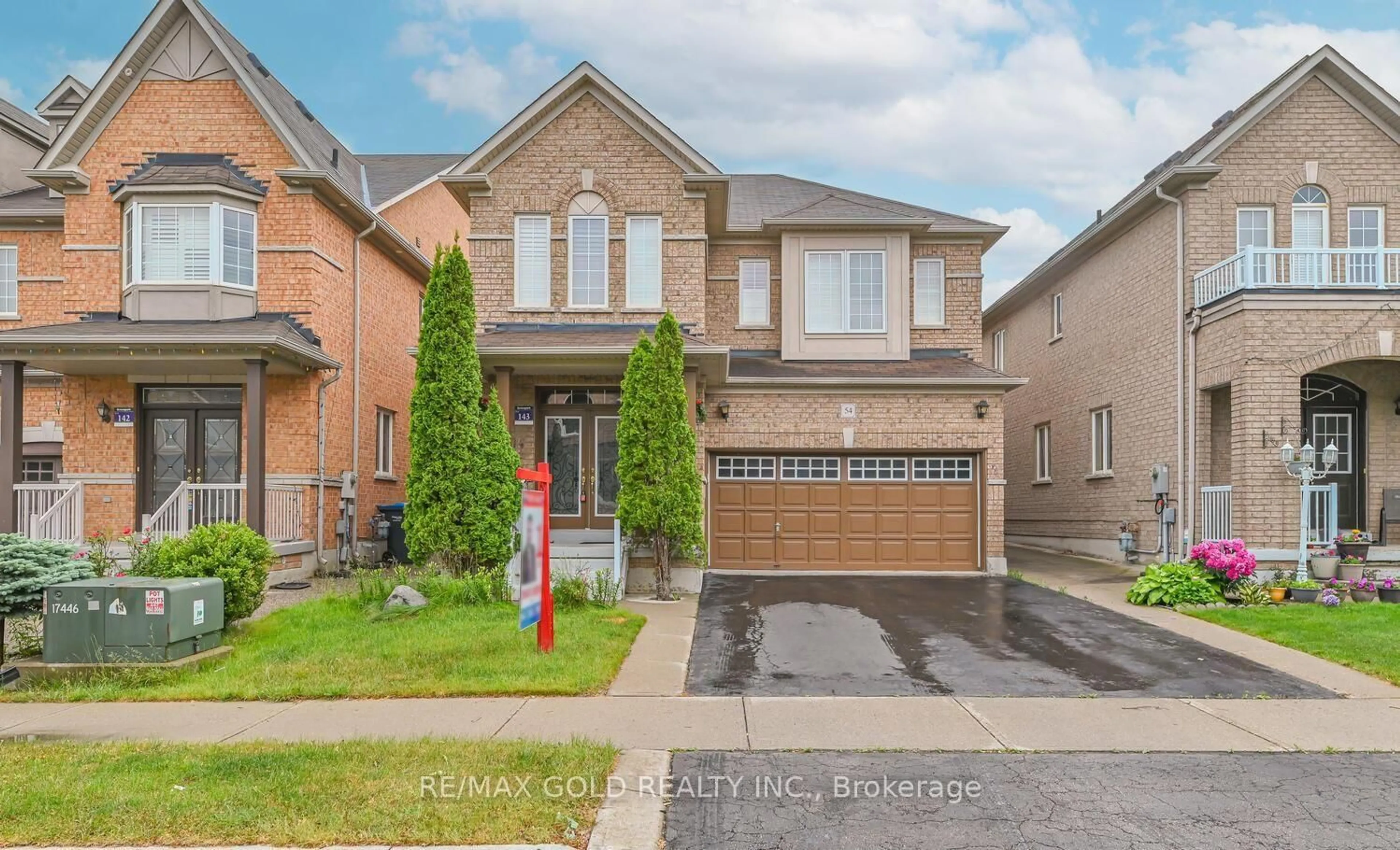 Home with brick exterior material, street for 54 Gamson Cres, Brampton Ontario L6R 0V6
