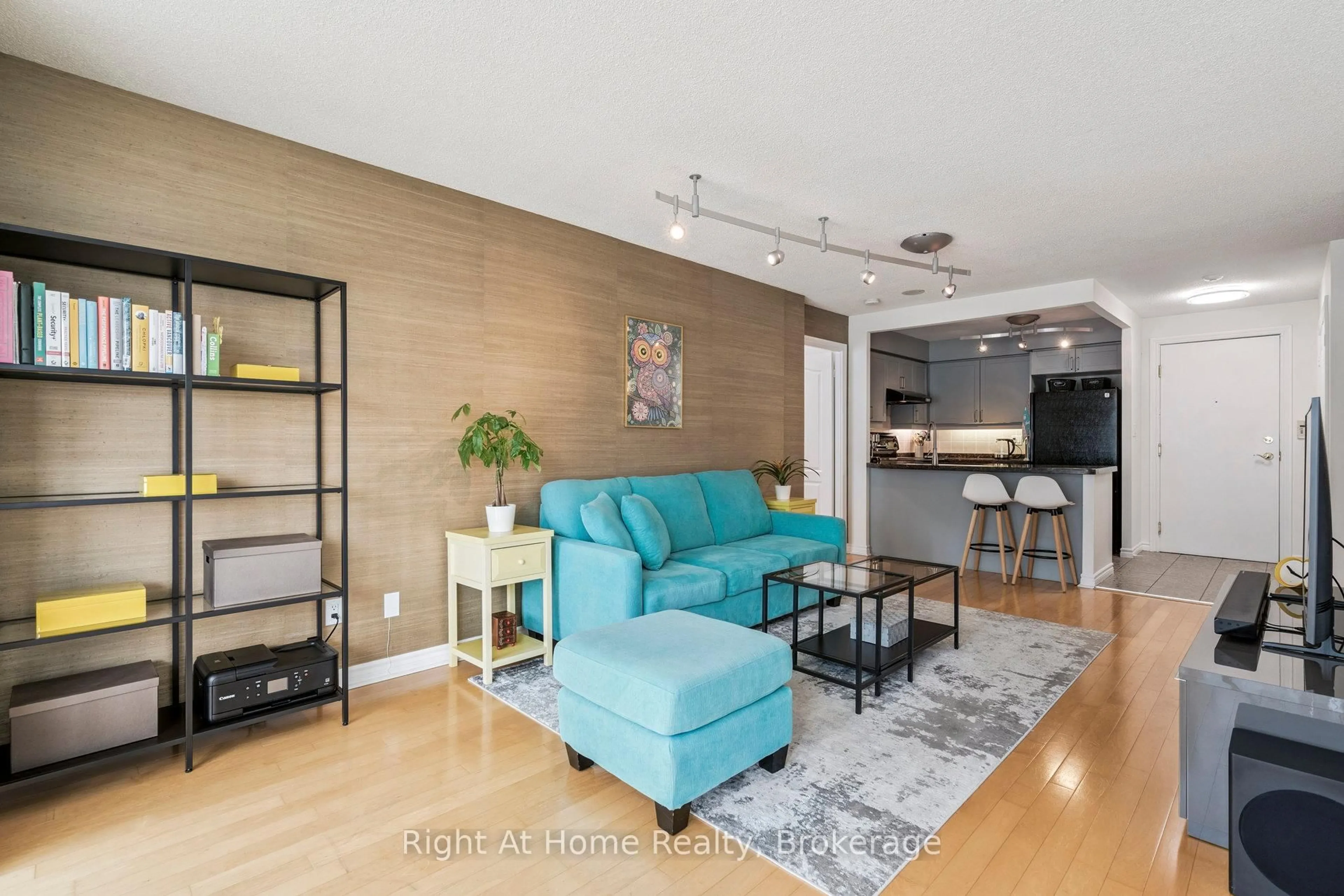 Living room with furniture, unknown for 2111 Lake Shore Blvd #605, Toronto Ontario M8V 4B2