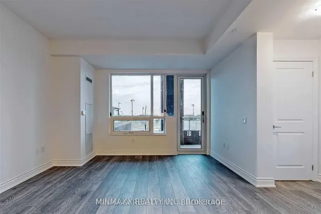 Additional property image - 1050 Main St Unit 222
