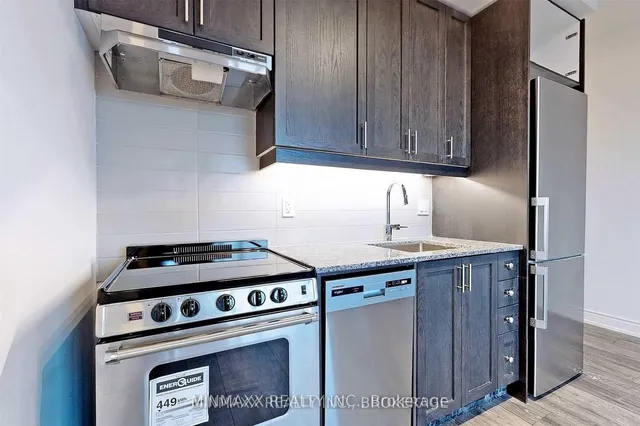Additional property image - 1050 Main St Unit 222