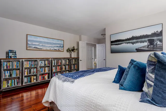 Additional property image - 2285 Lake Shore Blvd Unit 902