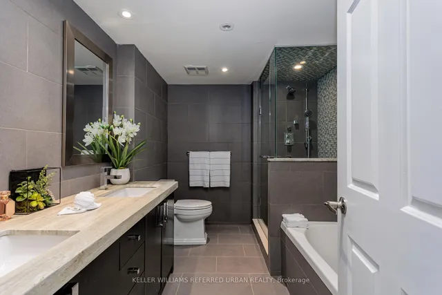 Additional property image - 2285 Lake Shore Blvd Unit 902