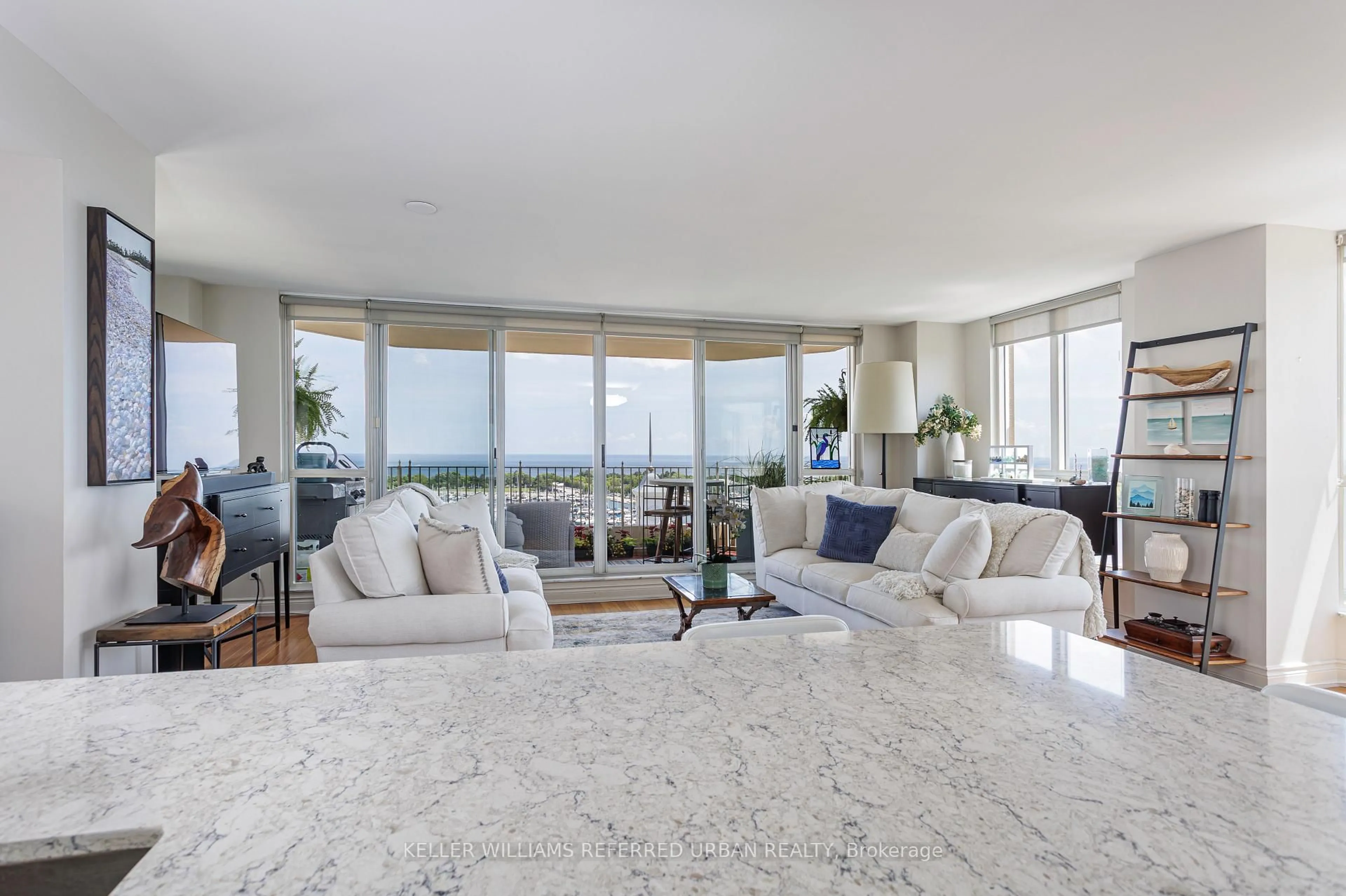 Unknown for 2285 Lake Shore Blvd #902, Toronto Ontario M8V 3X9