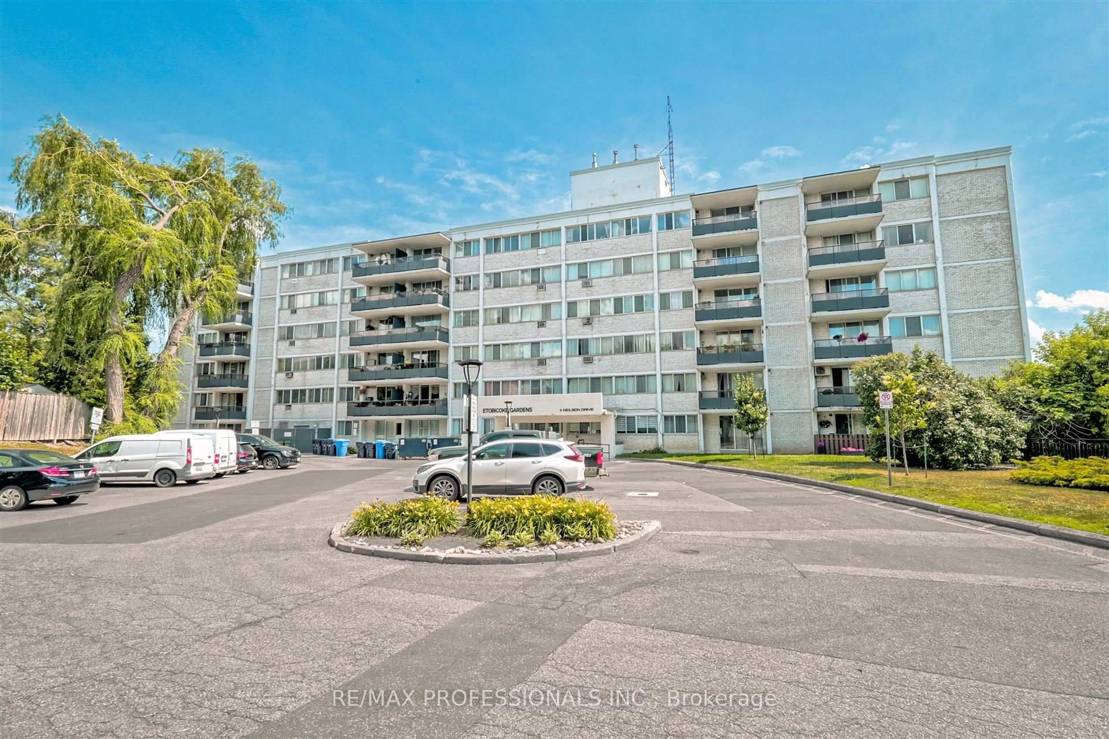 Unknown for 11 Neilson Dr #502, Toronto Ontario M9C 1V4