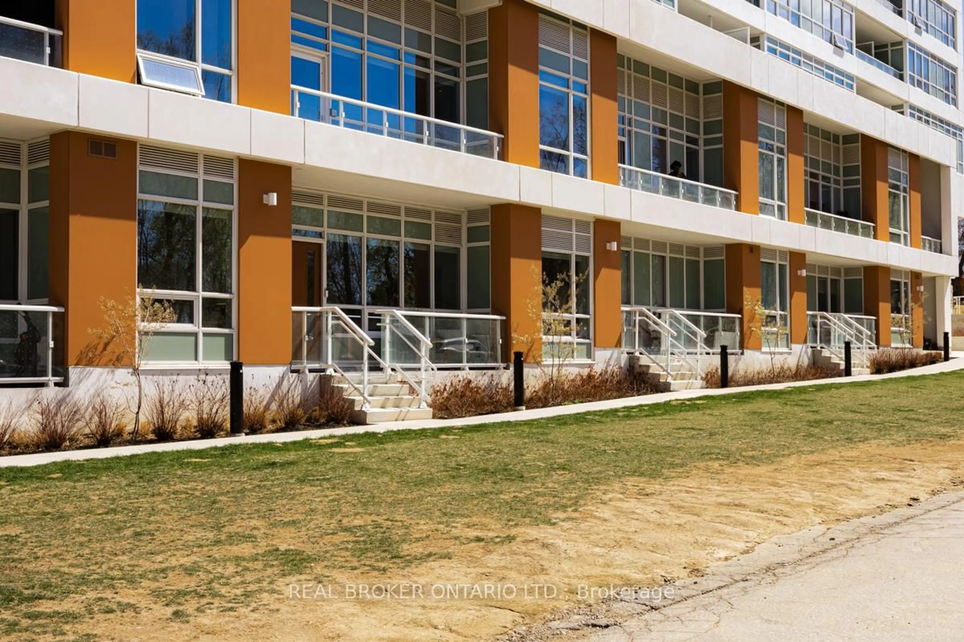 Unknown for 10 Wilby Cres #104, Toronto Ontario M9N 1E5