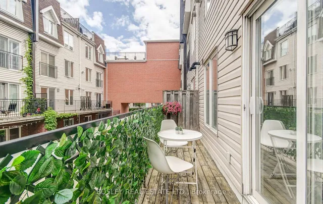 Additional image 8 of 18 Laidlaw St Unit 1018