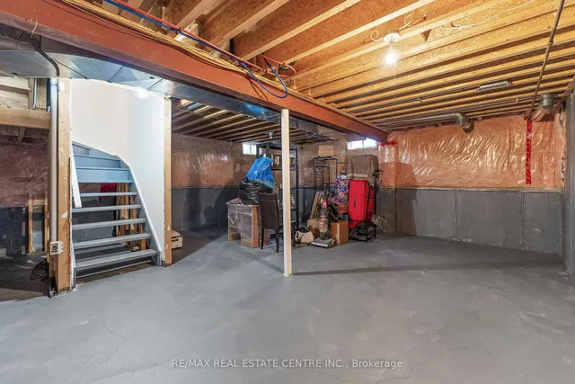 Additional image 6 of 27 Percy Gate
