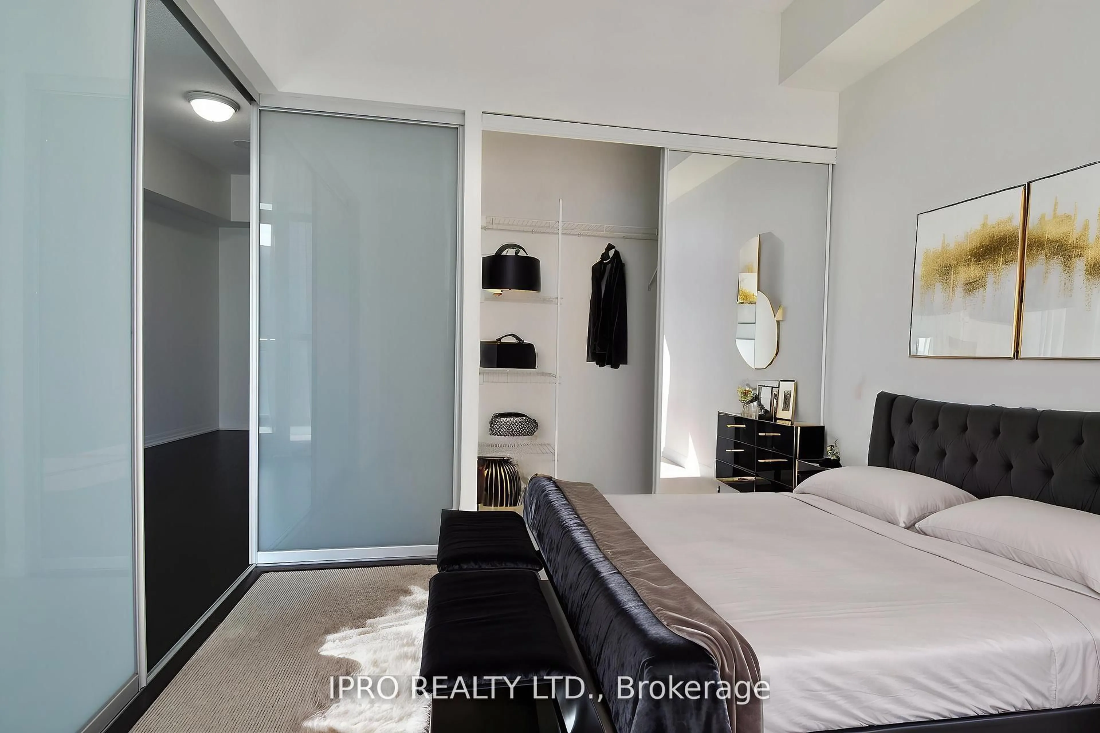 Bedroom with bed, unknown for 223 Webb Dr #2110, Mississauga Ontario L5B 0E8