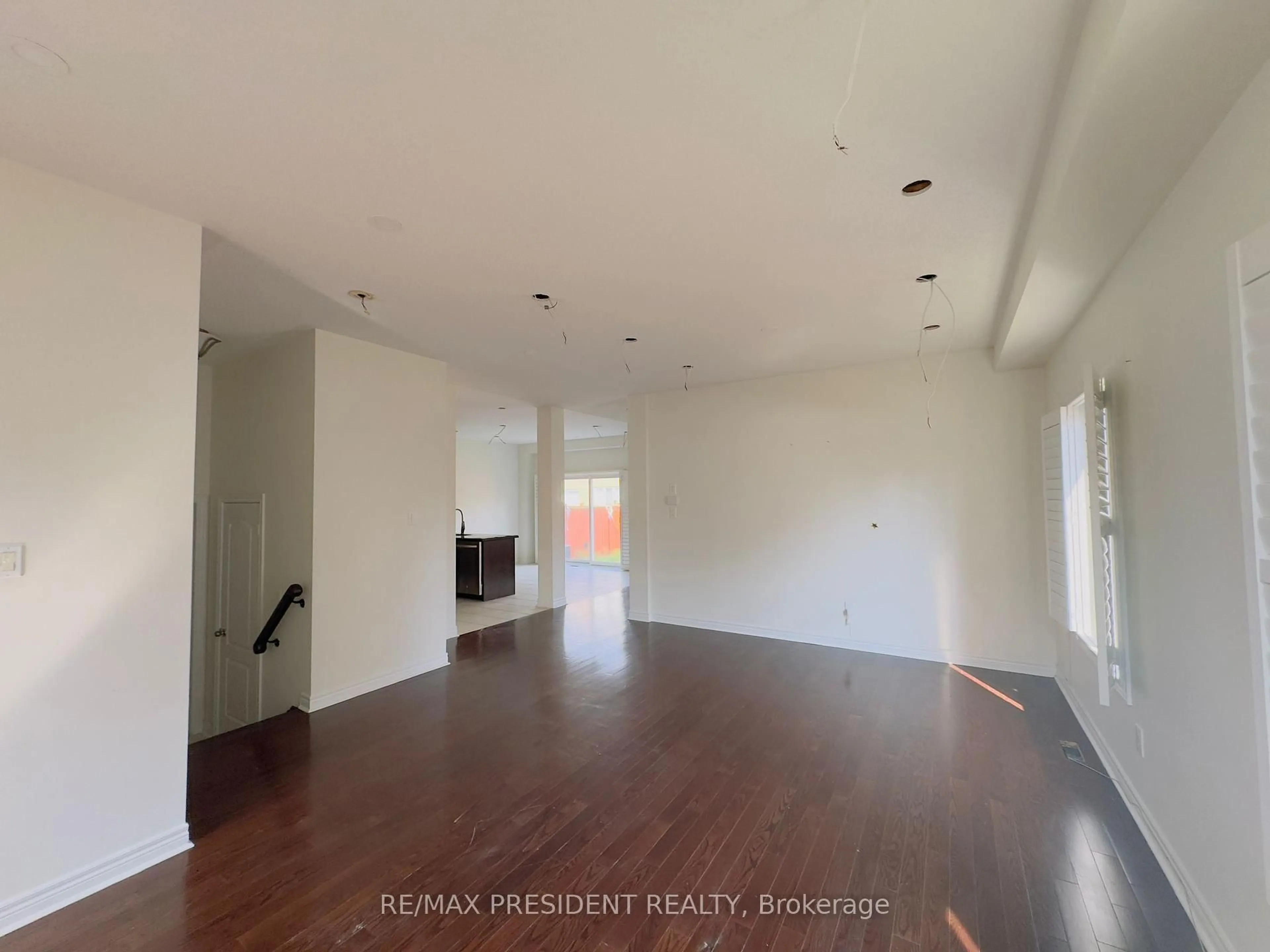 A pic of a room for 4 Arctic Wolf Rd, Brampton Ontario L6R 3K4