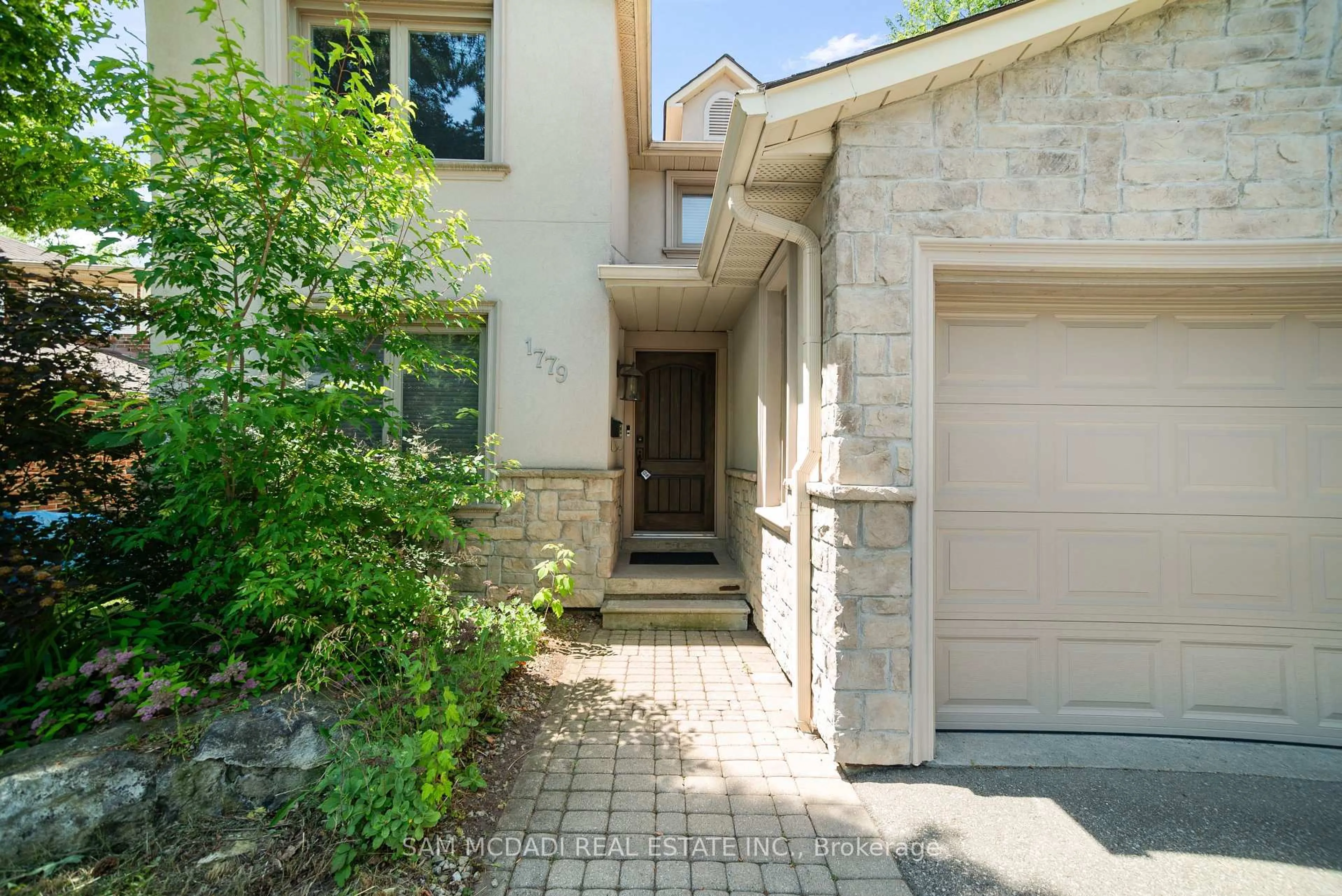Unknown for 1779 Fifeshire Crt, Mississauga Ontario L5L 2T3