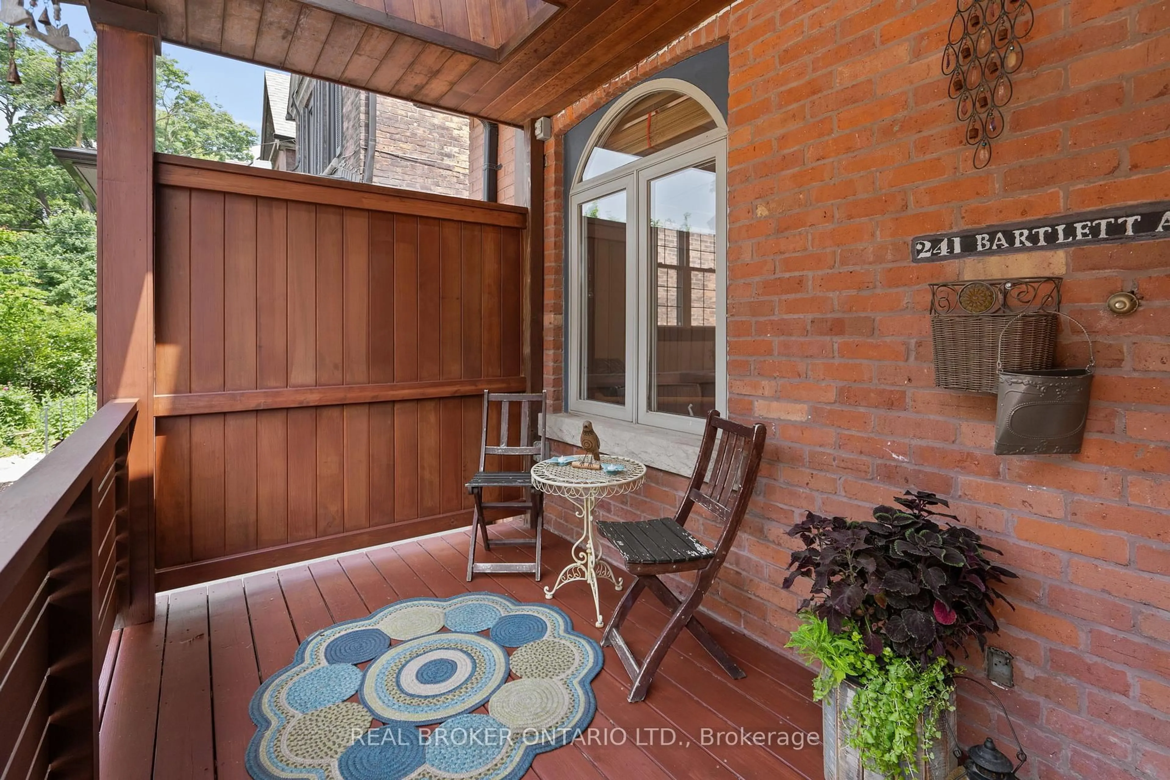 Patio, street for 241 Bartlett Ave, Toronto Ontario M6H 3G3