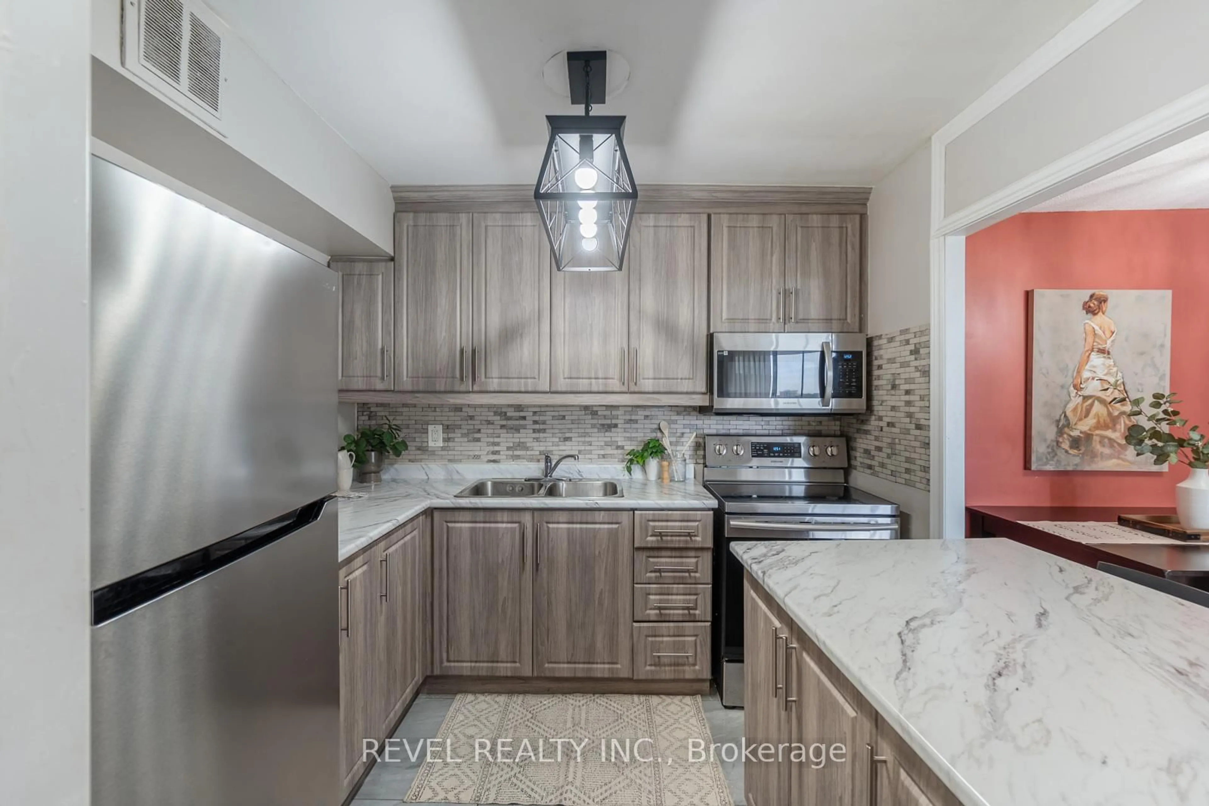 Standard kitchen, unknown for 330 Dixon Rd #706, Toronto Ontario M9R 1S9