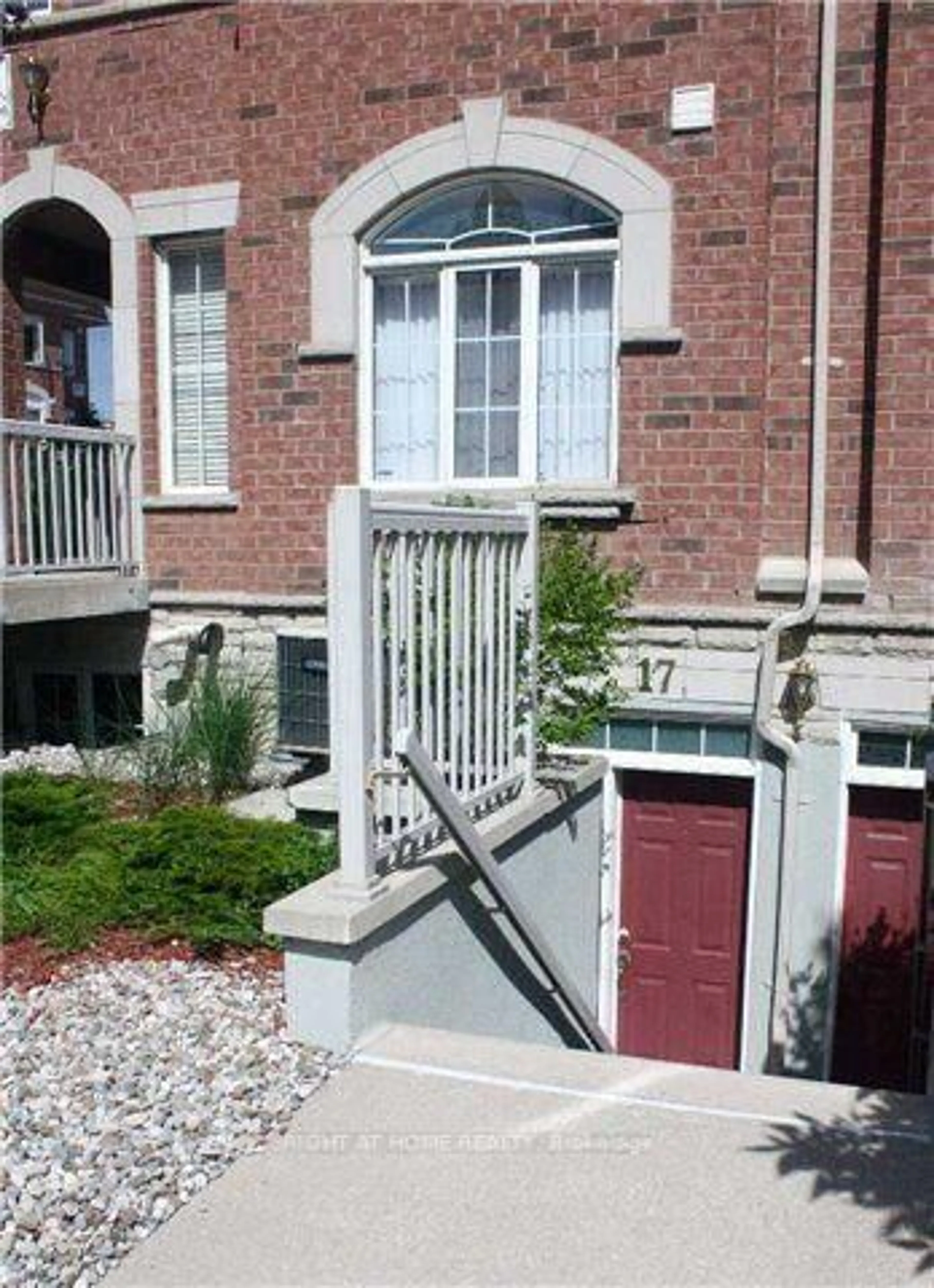 Unknown for 625 Shoreline Dr #17, Mississauga Ontario L5B 4K5