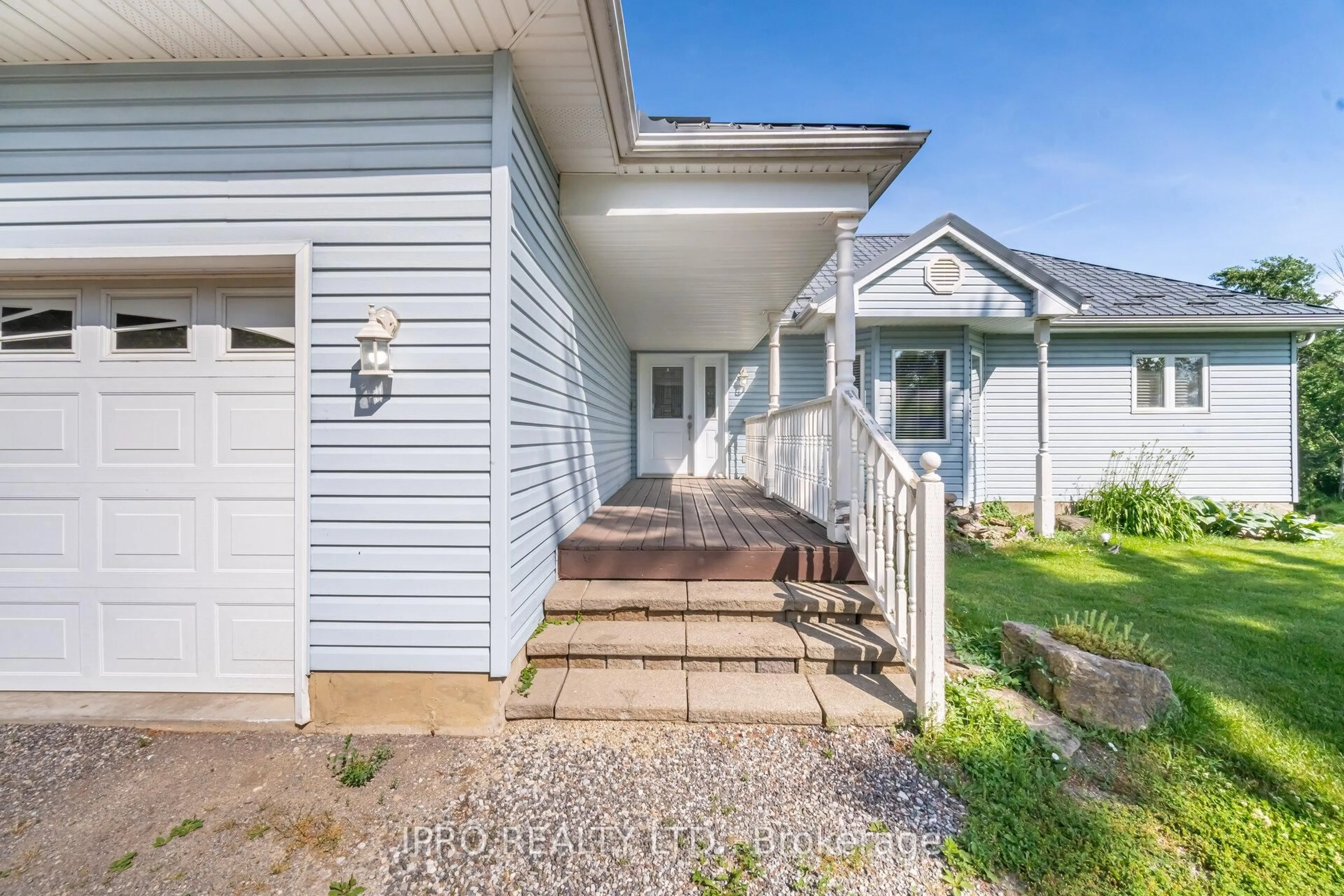 Home with vinyl exterior material, street for 8080 SIDE RD 15 Rd, Milton Ontario L9T 2X7