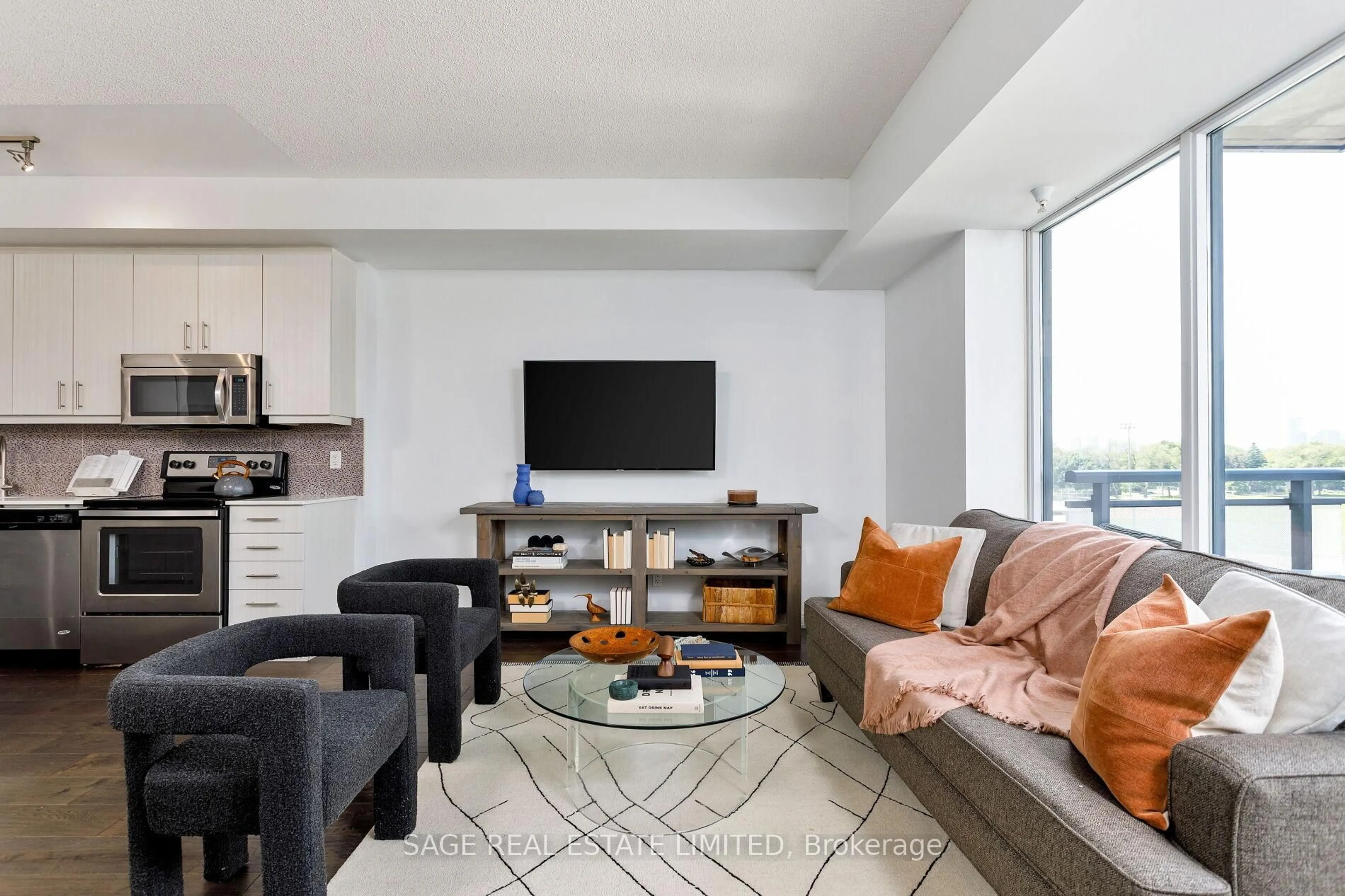 Living room with furniture, unknown for 760 The Queensway #401, Toronto Ontario M8Z 0E1