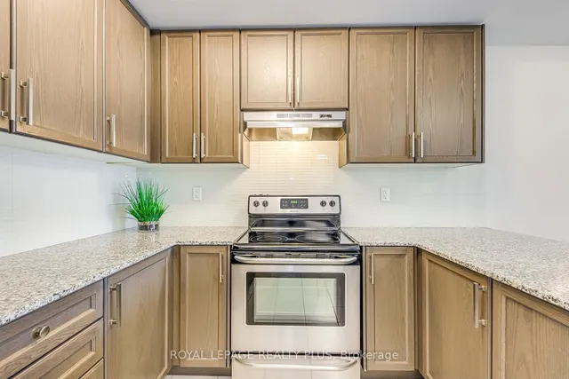 Additional property image - 10 Drummond St Unit 510
