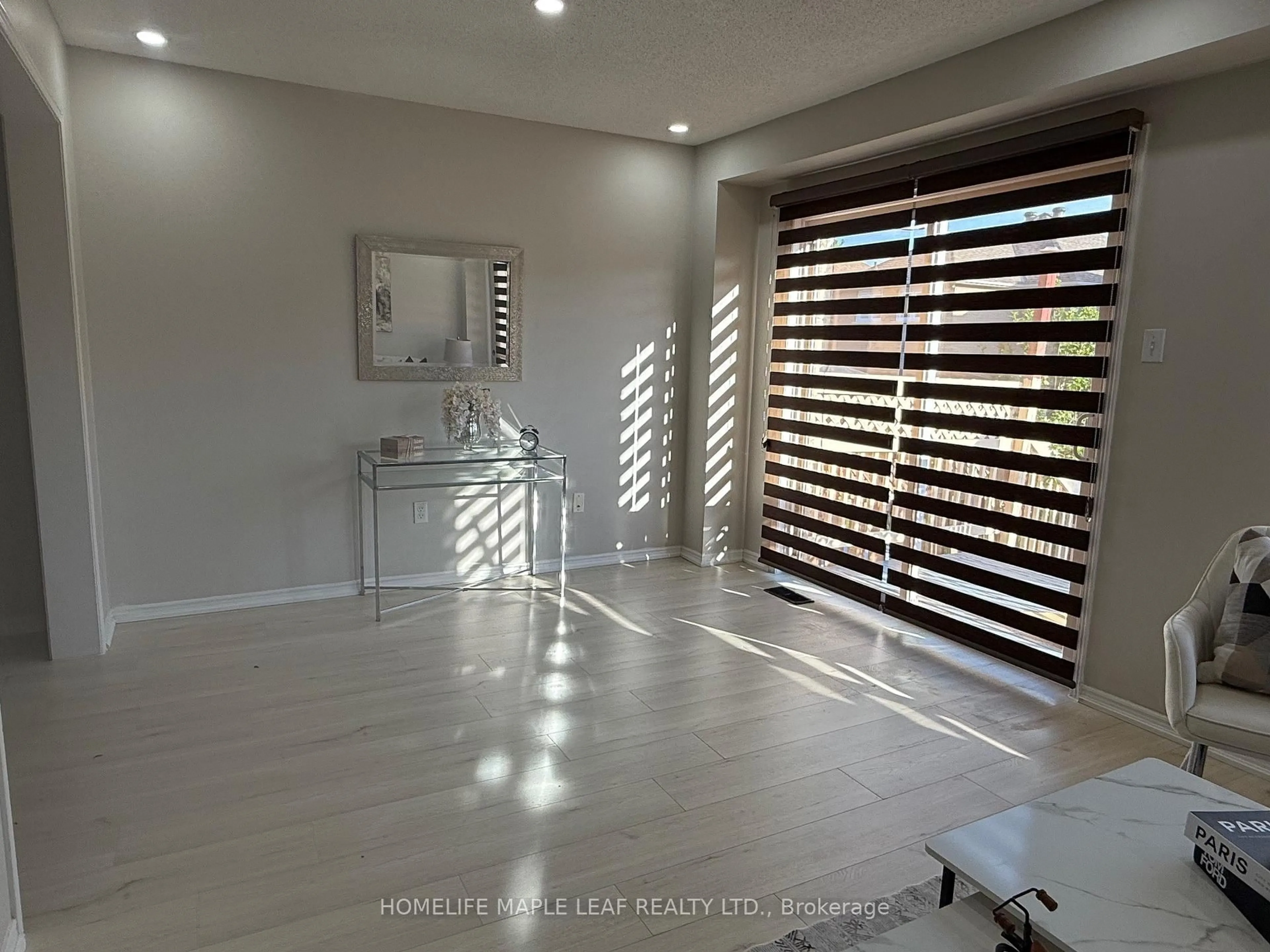 Unknown for 33 Kitto Crt, Brampton Ontario L6Y 5B1
