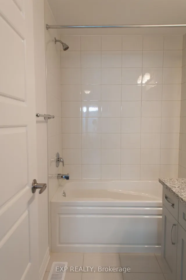 Additional image 7 of 1246 Muskoka Hts