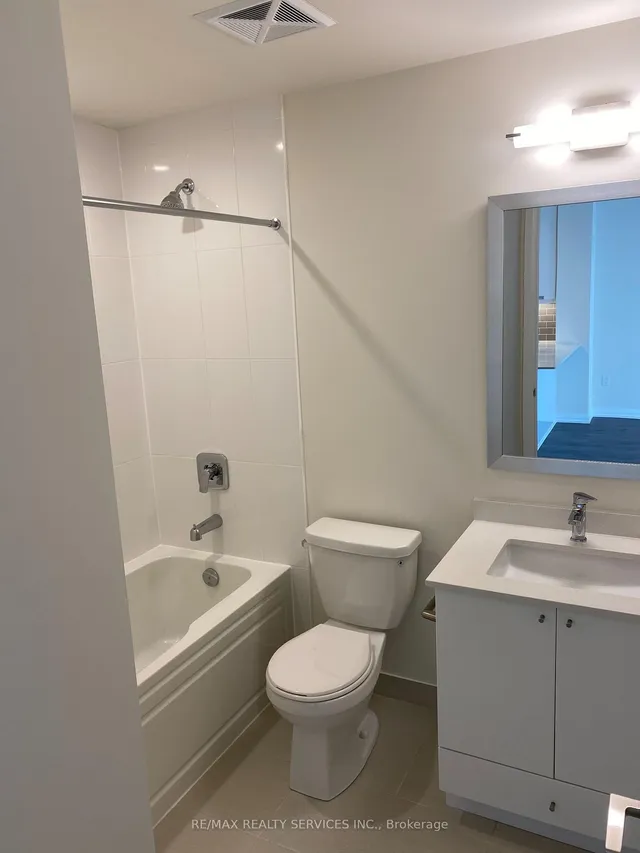 Additional property image - 35 Watergarden Dr Unit 1215