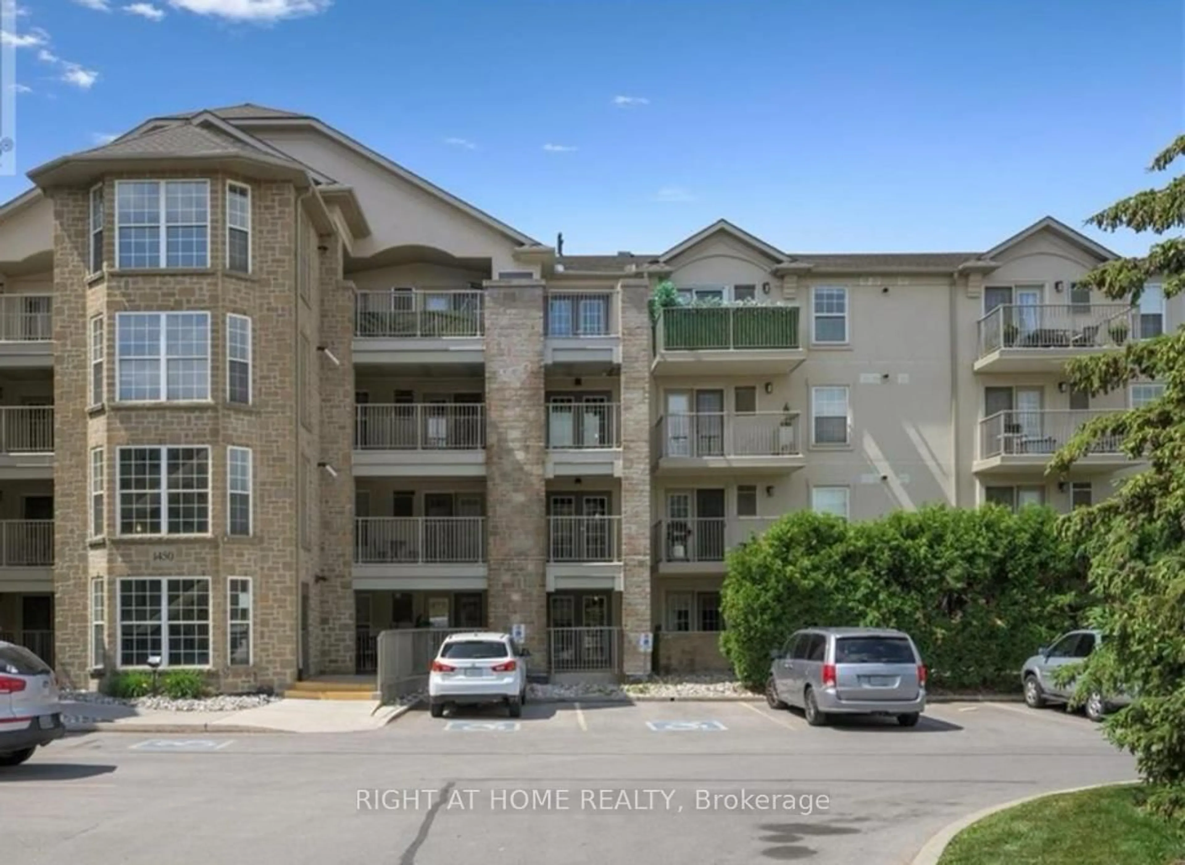 Unknown for 1480 Bishops Gate #105, Oakville Ontario L6M 4N4