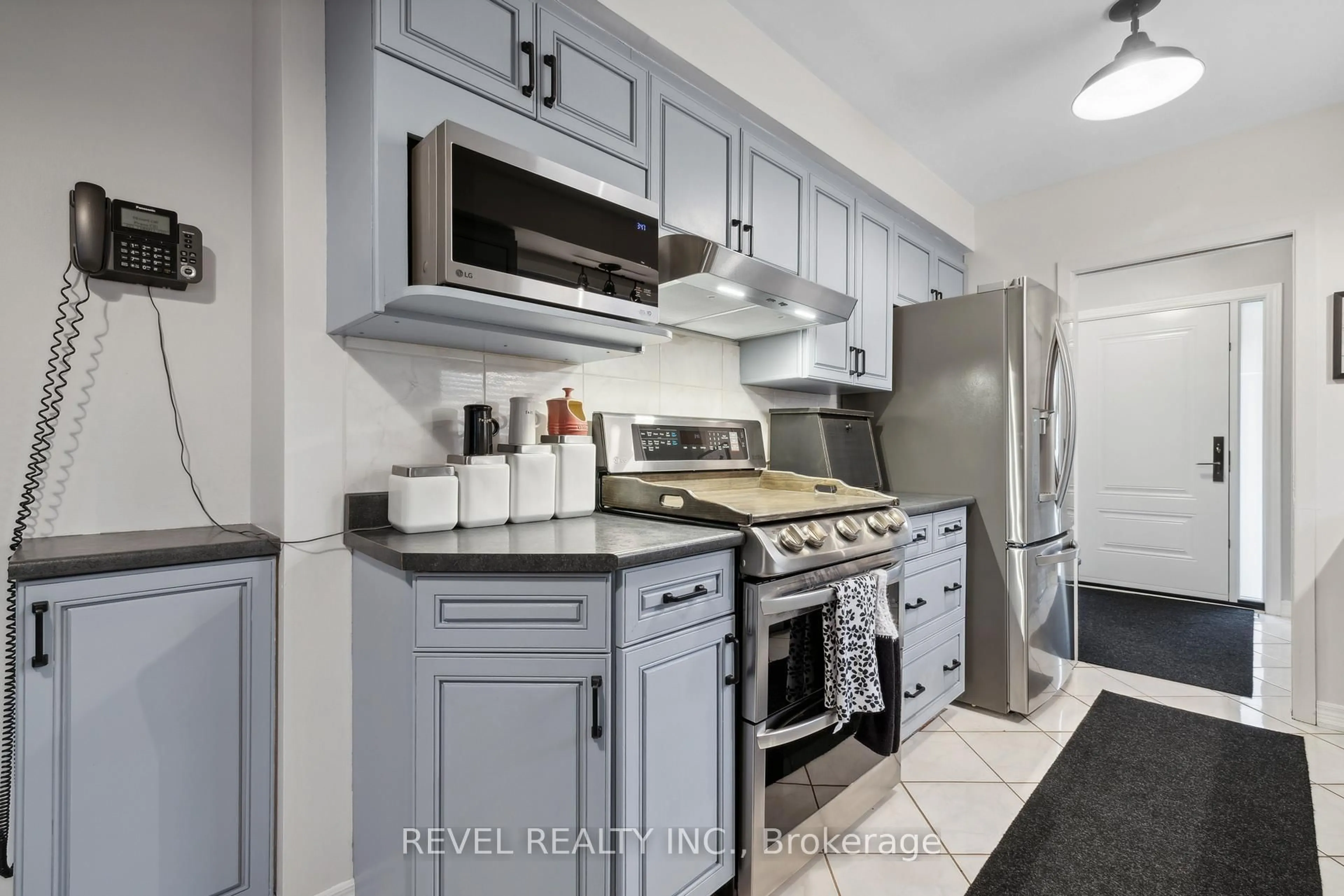 Unknown for 93 Willowridge Rd, Toronto Ontario M9R 3Z5