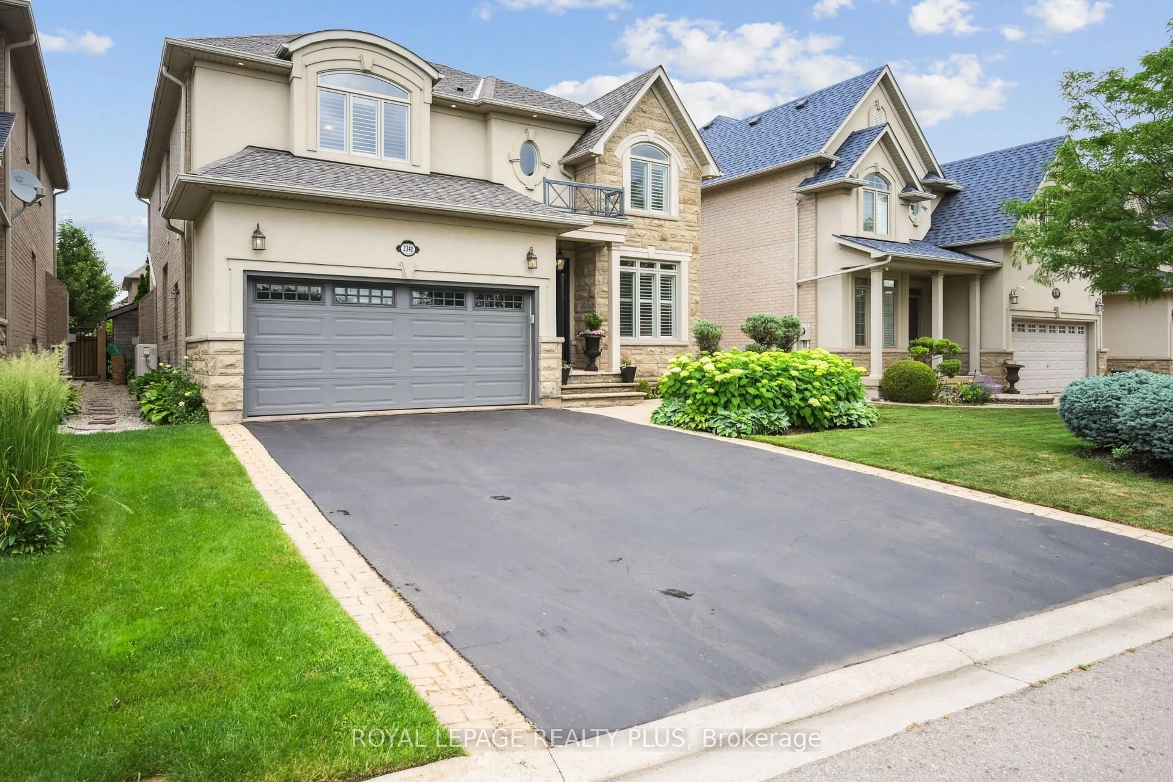 Home with brick exterior material, street for 2341 Tesla Cres, Oakville Ontario L6H 7T5