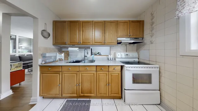 Additional image 28 of 22 Tandridge Cres Unit 812