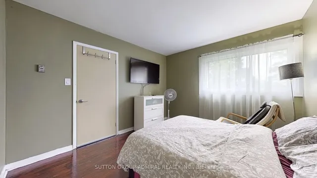 Additional image 19 of 22 Tandridge Cres Unit 812