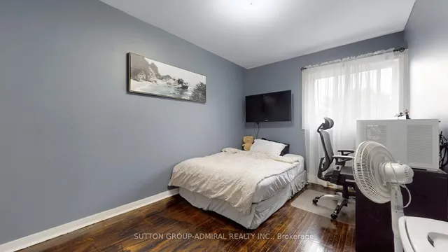 Additional image 17 of 22 Tandridge Cres Unit 812