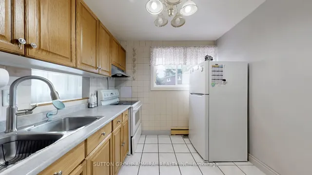 Additional image 30 of 22 Tandridge Cres Unit 812