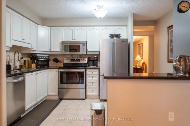 Additional image 6 of 1272 Ontario St Unit 304
