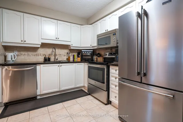 Additional image 7 of 1272 Ontario St Unit 304
