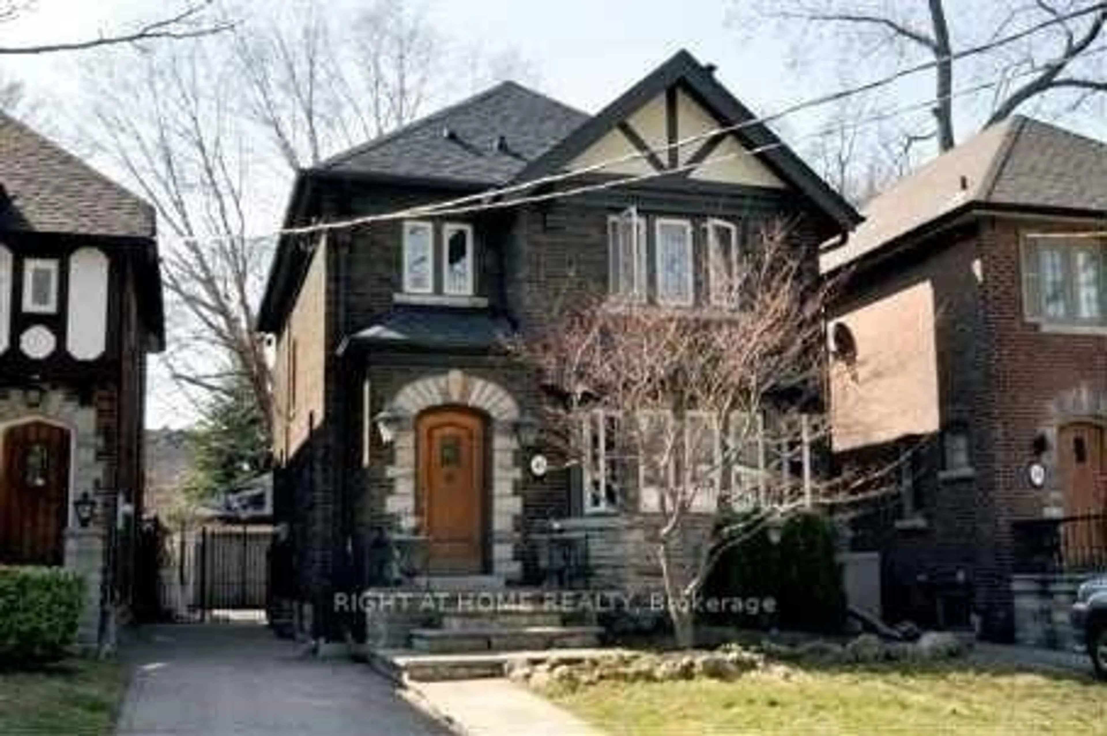 Home with brick exterior material, street for 46 Jackson Ave, Toronto Ontario M8X 2J4