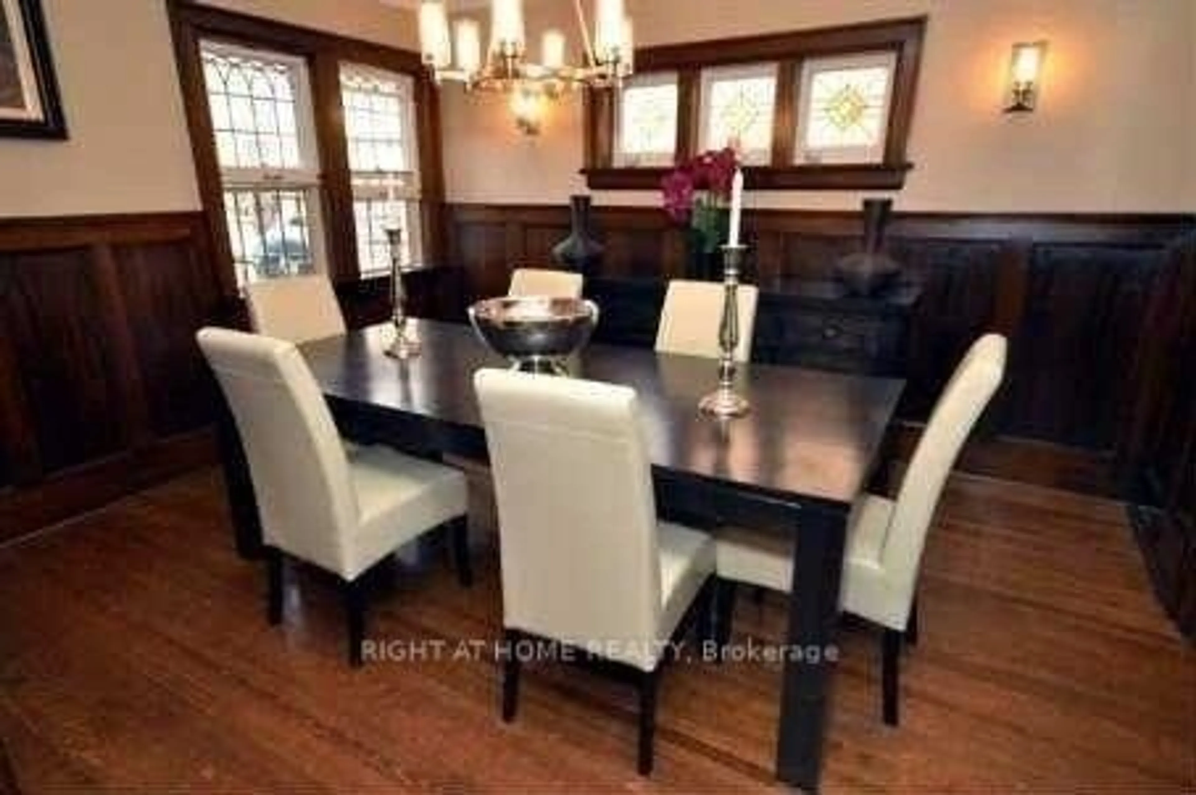Dining room, wood/laminate floor for 46 Jackson Ave, Toronto Ontario M8X 2J4