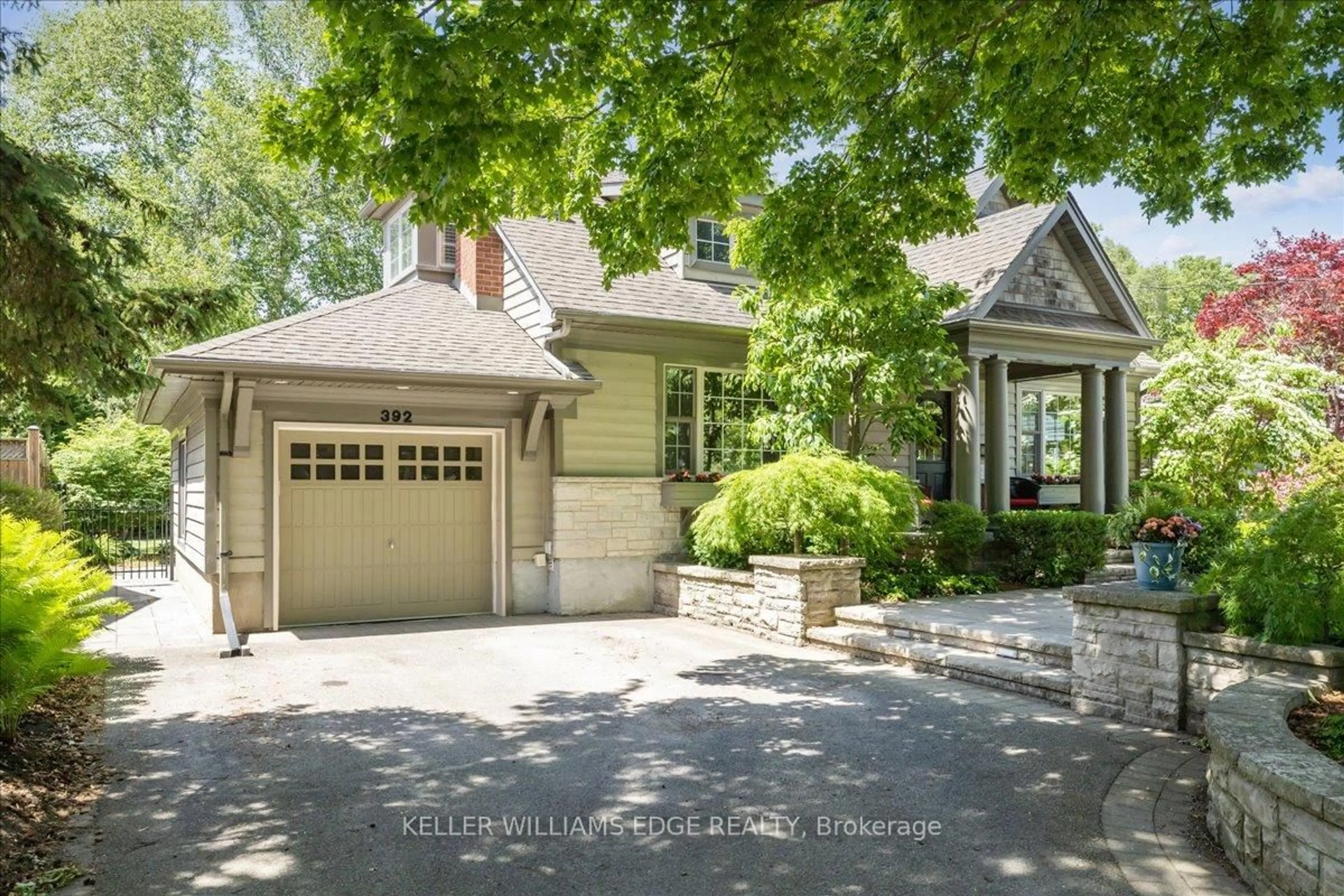 Home with brick exterior material, street for 392 Pepper Dr, Burlington Ontario L7R 3C9