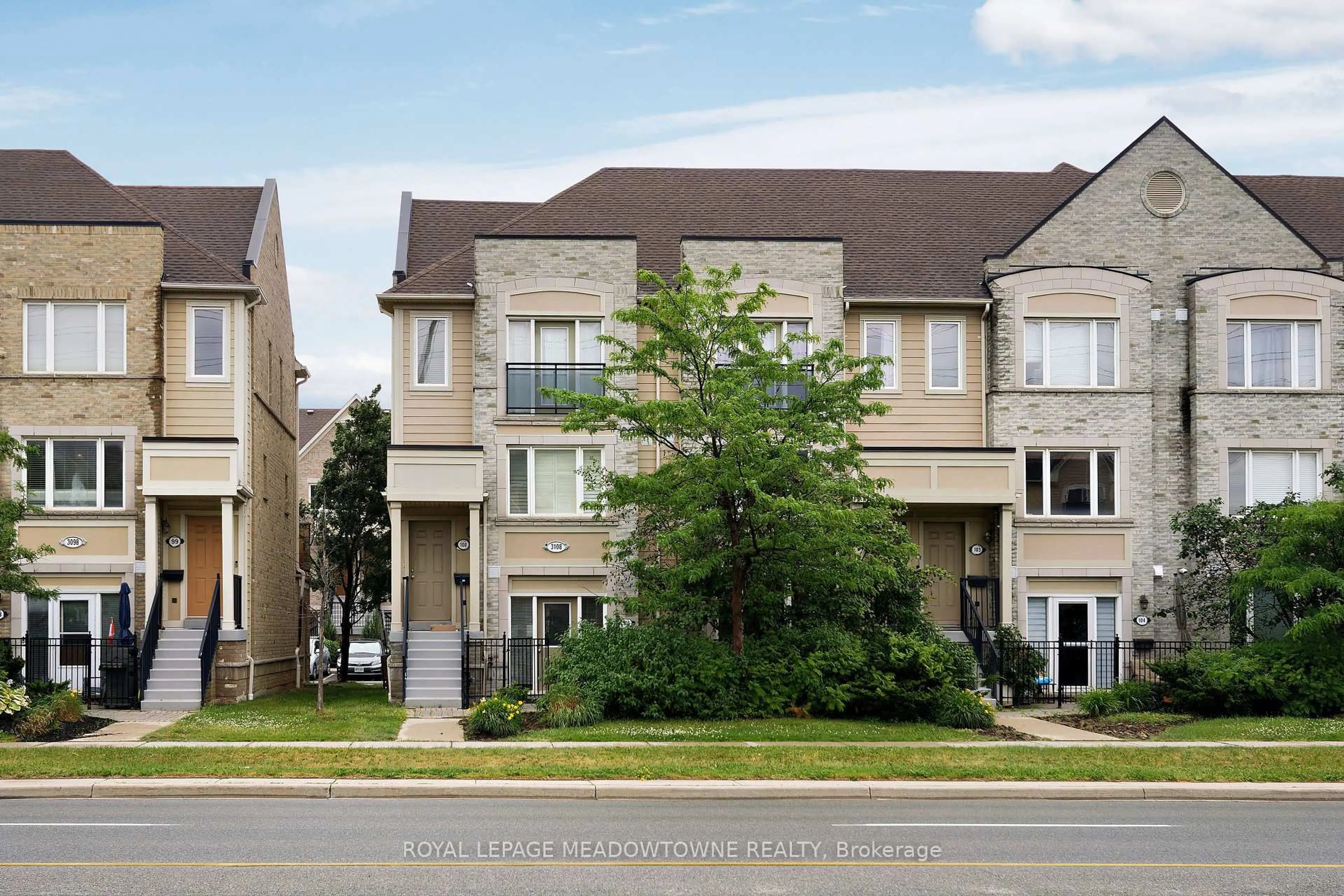 Unknown for 3108 Eglinton Ave #101, Mississauga Ontario L5M 8C5