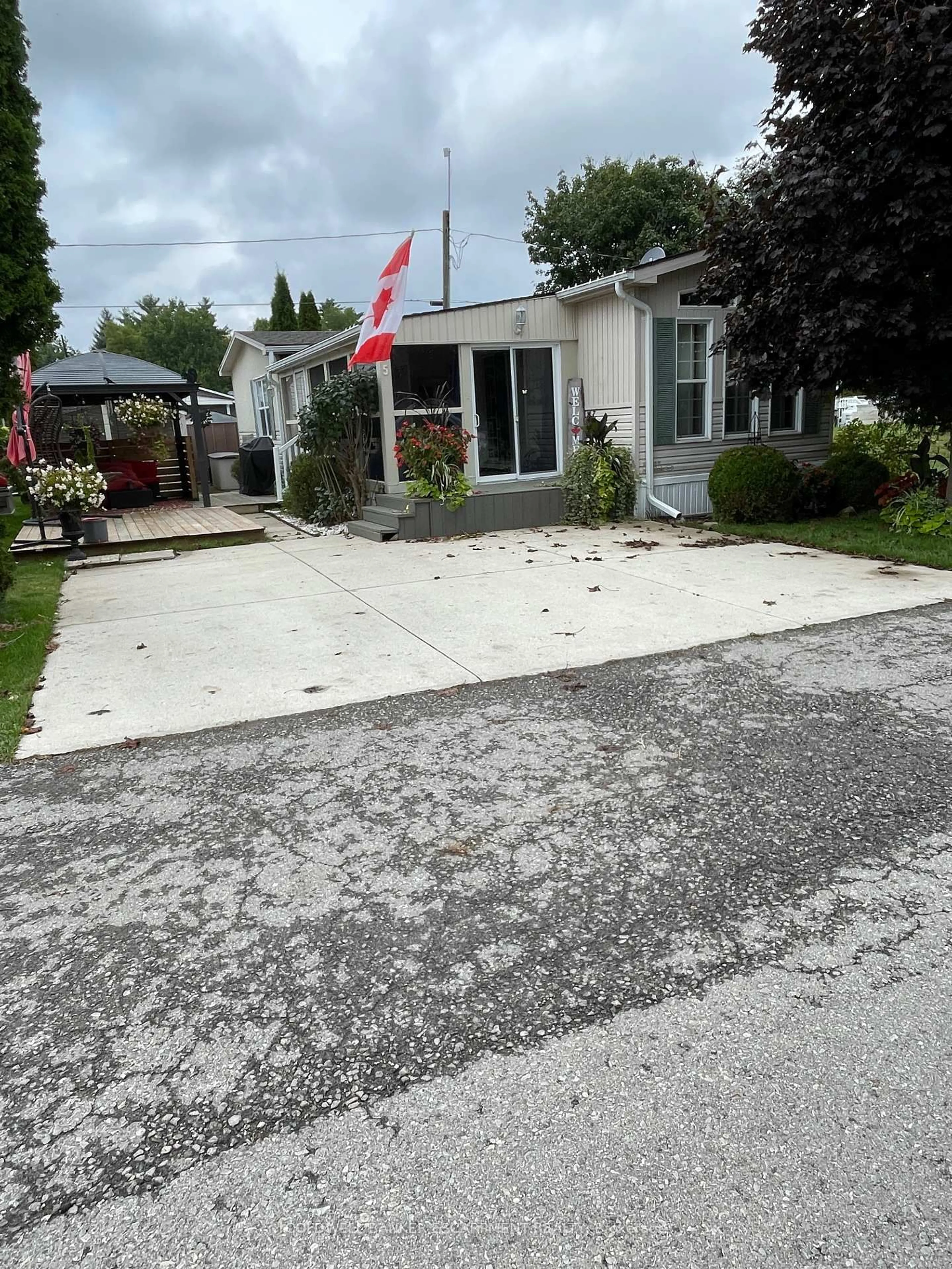 Unknown for 4449 Milburough Line #5 Spruce, Burlington Ontario L7P 0P5