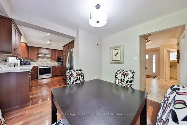 Additional image 38 of 1343 Grosvenor St