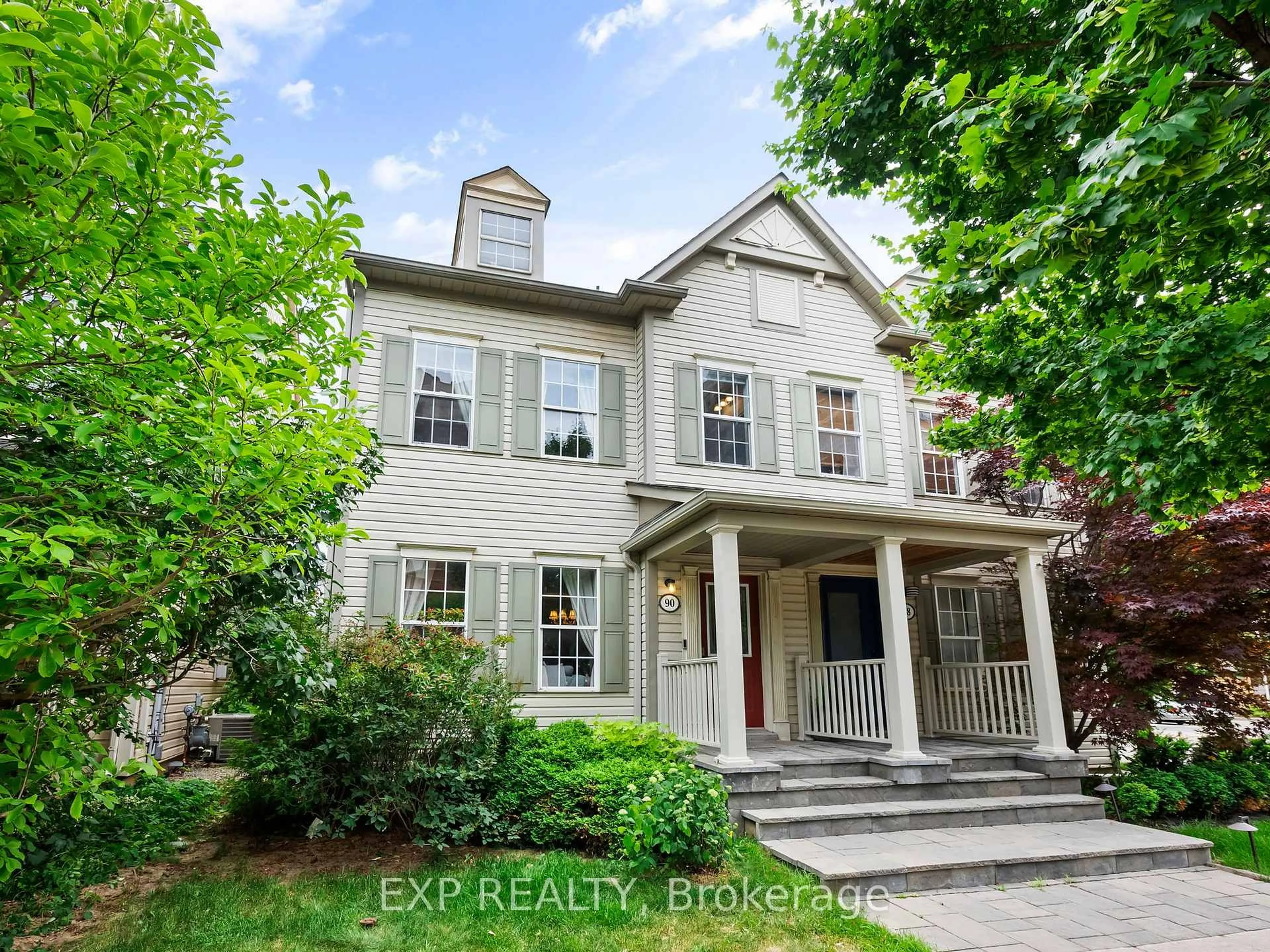 Home with brick exterior material, street for 90 Georgian Dr, Oakville Ontario L6H 6V1